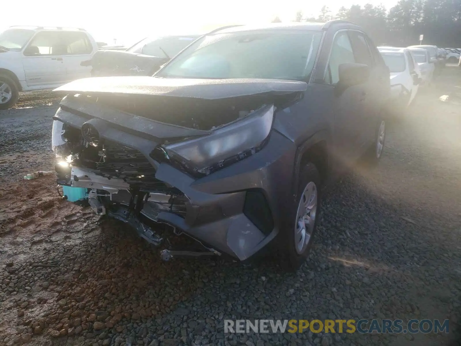 2 fotografías del automóvil dañado 2T3H1RFV0LC080277 TOYOTA RAV4 2020