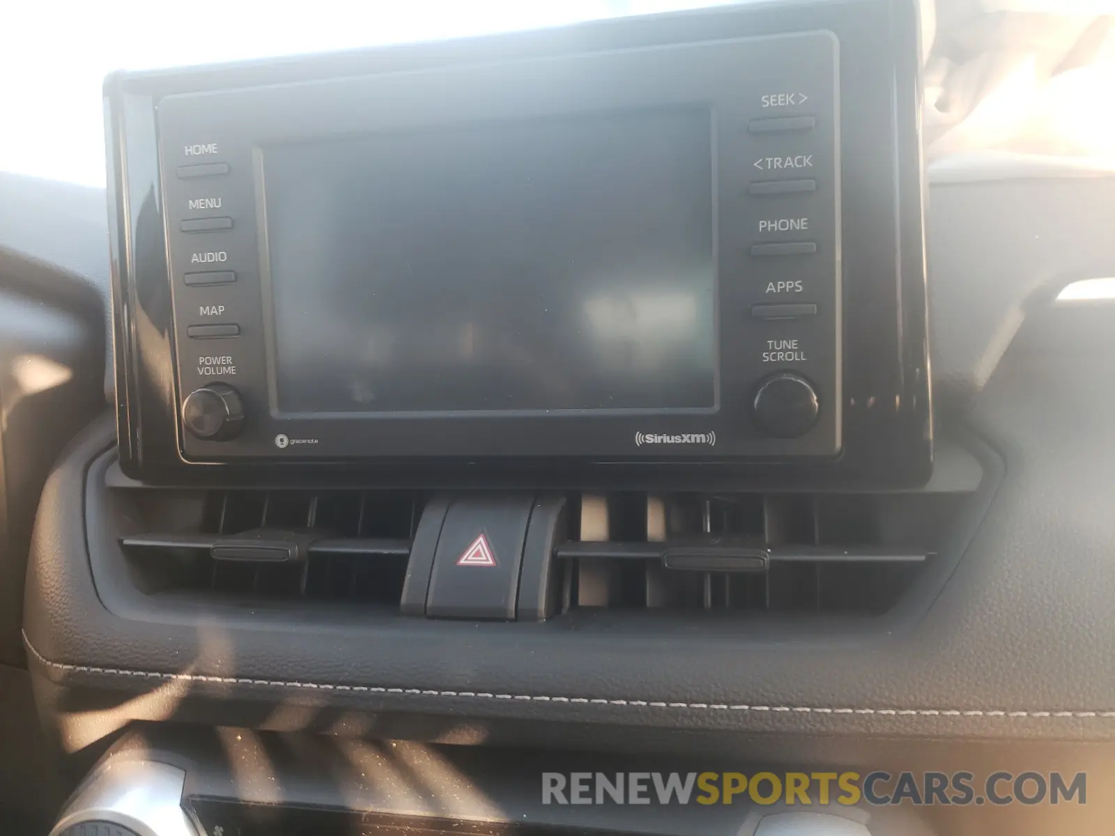 9 fotografías del automóvil dañado 2T3H1RFV0LC080277 TOYOTA RAV4 2020
