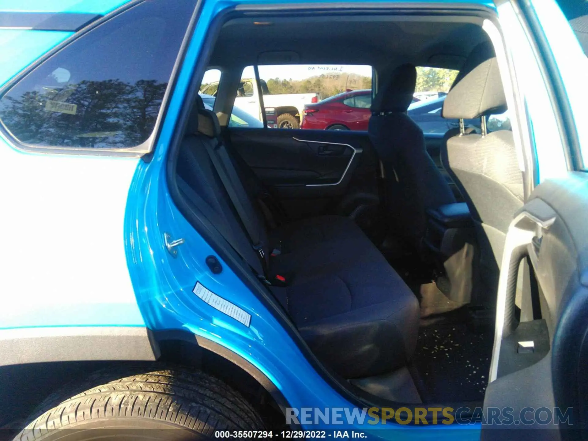 8 fotografías del automóvil dañado 2T3H1RFV0LW068547 TOYOTA RAV4 2020