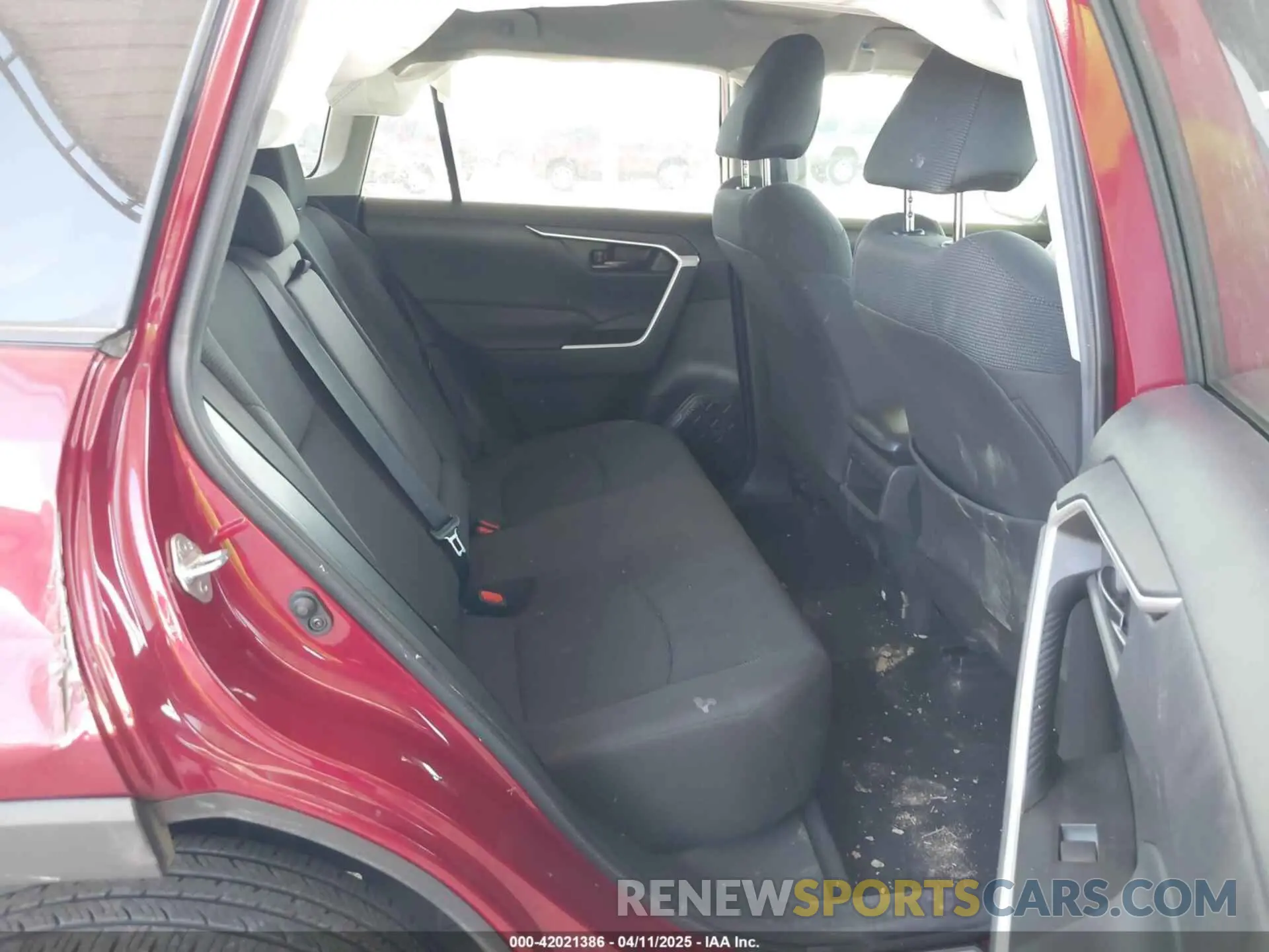 8 fotografías del automóvil dañado 2T3H1RFV0LW097773 TOYOTA RAV4 2020