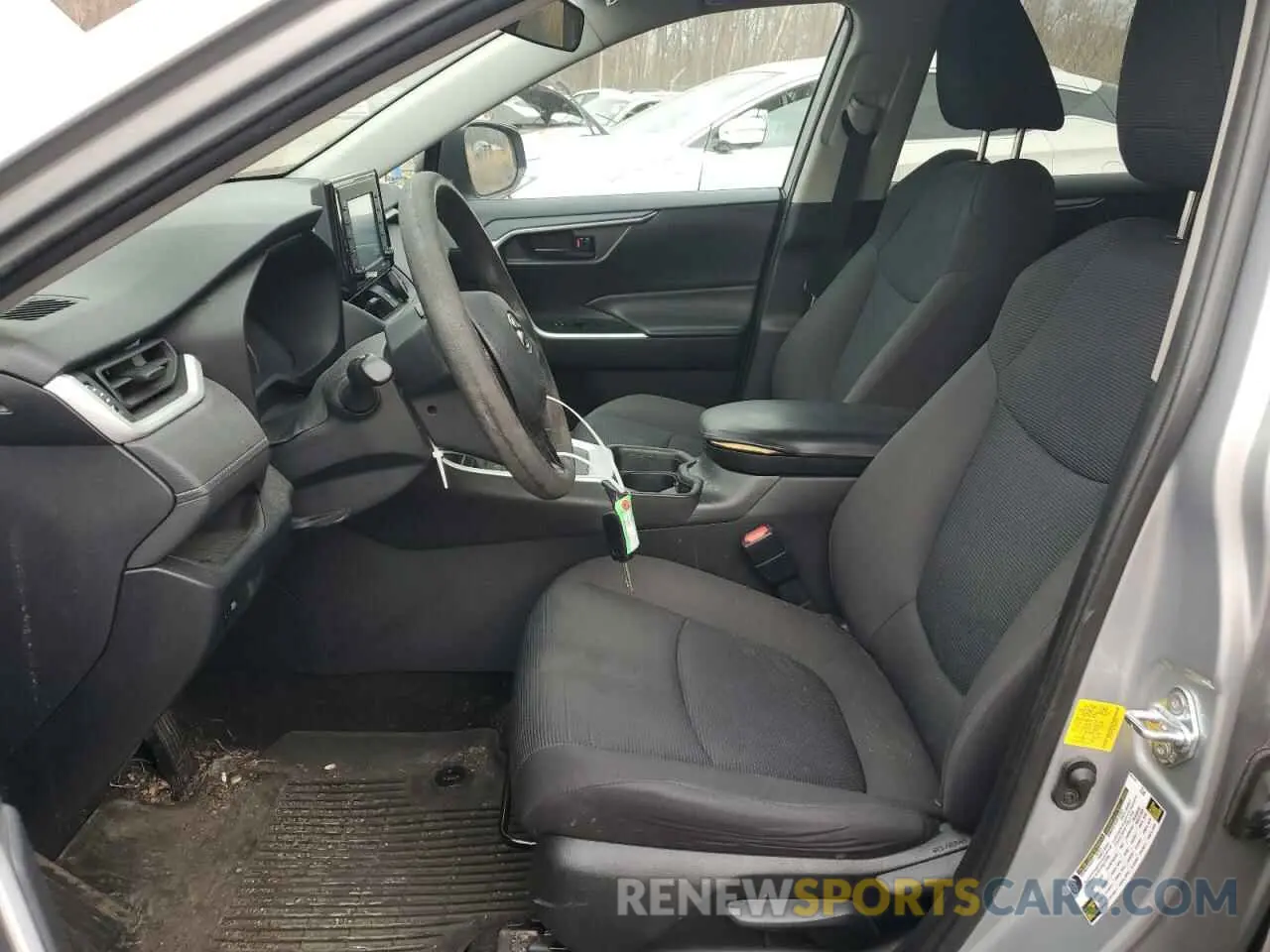 7 fotografías del automóvil dañado 2T3H1RFV0LW098082 TOYOTA RAV4 2020