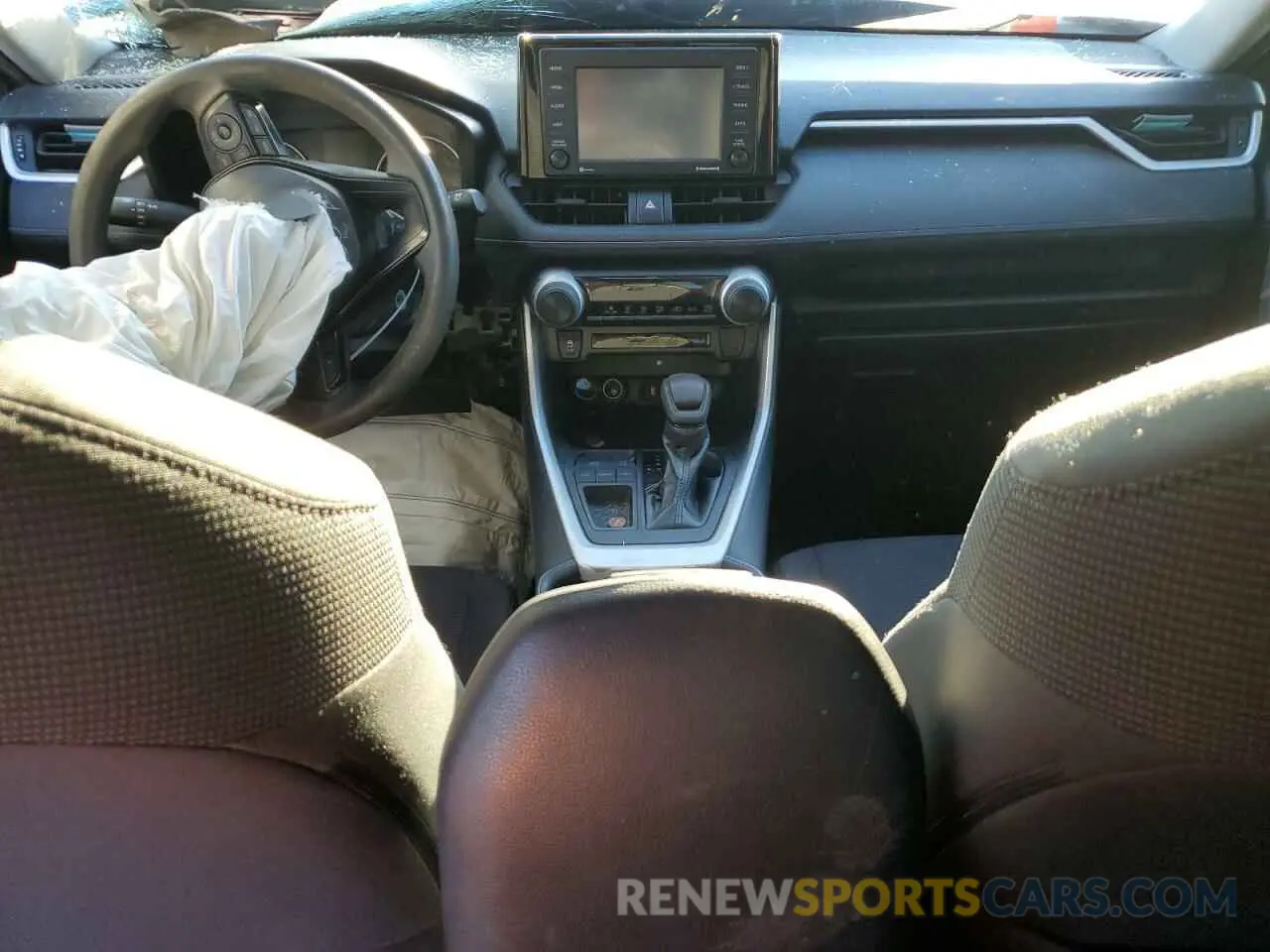 8 fotografías del automóvil dañado 2T3H1RFV1LC033484 TOYOTA RAV4 2020