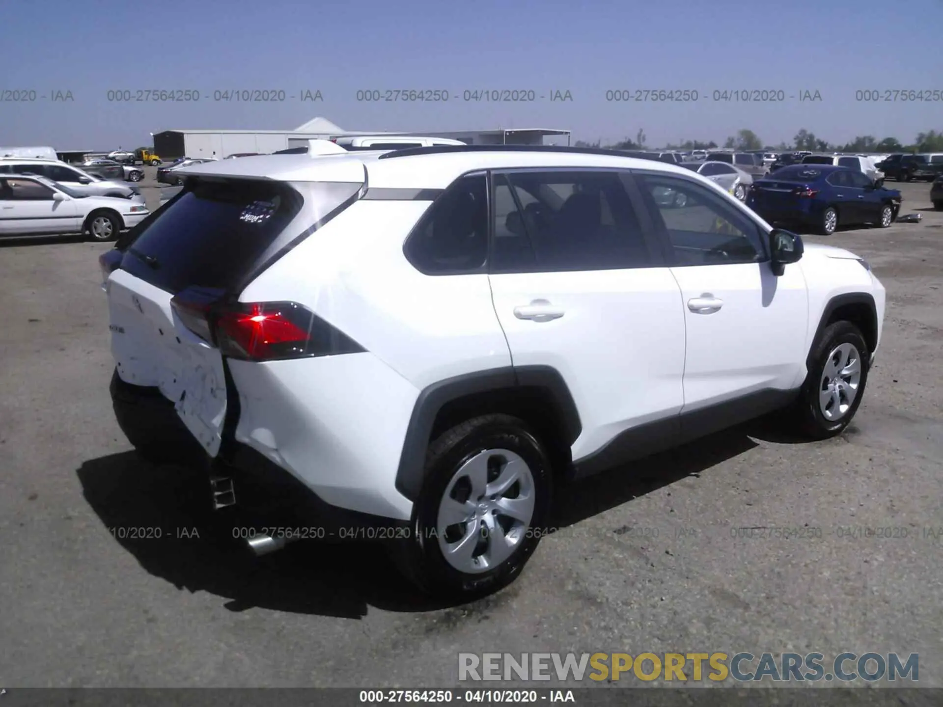 4 fotografías del automóvil dañado 2T3H1RFV1LC047031 TOYOTA RAV4 2020