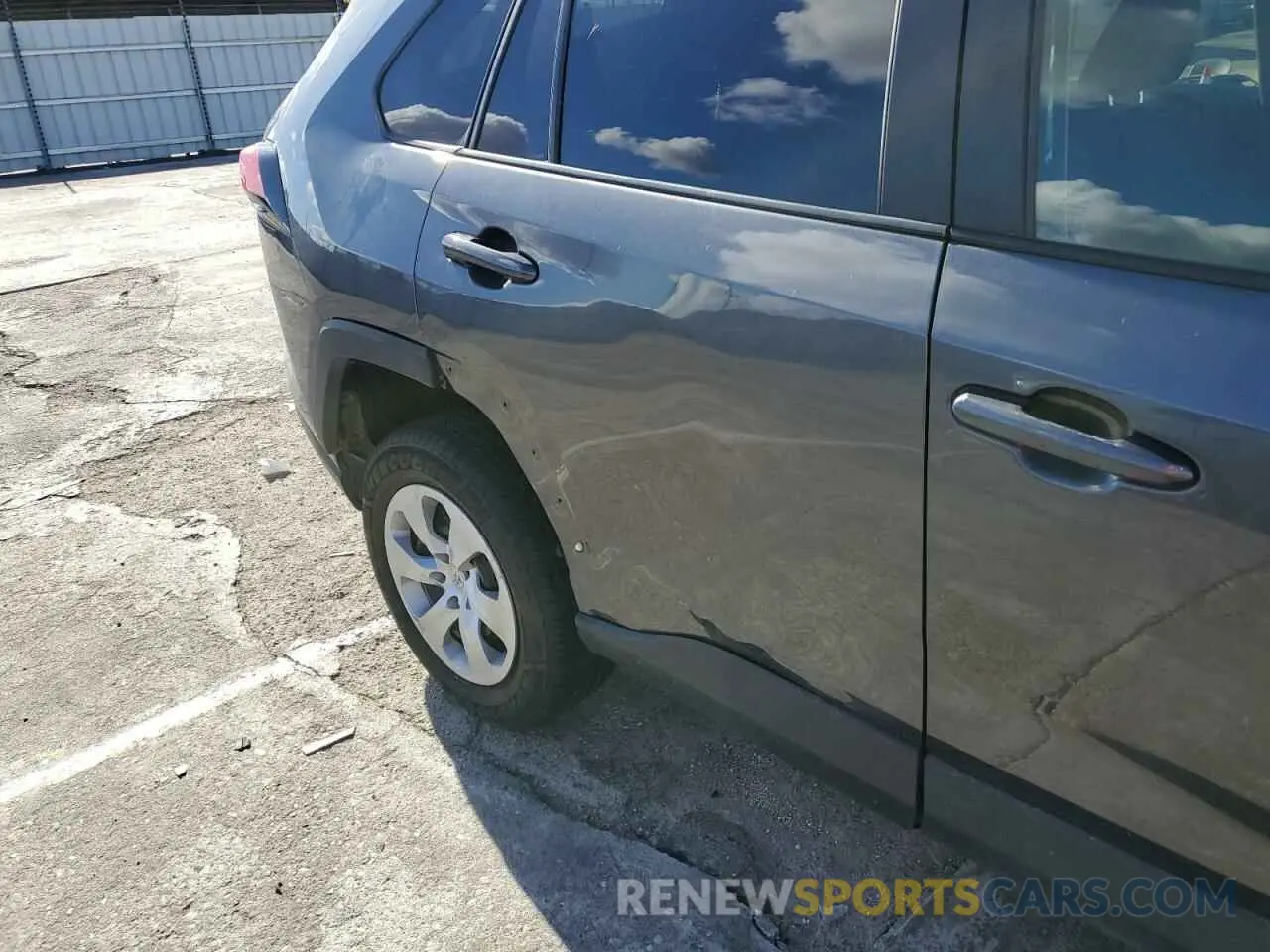 9 fotografías del automóvil dañado 2T3H1RFV1LC051001 TOYOTA RAV4 2020