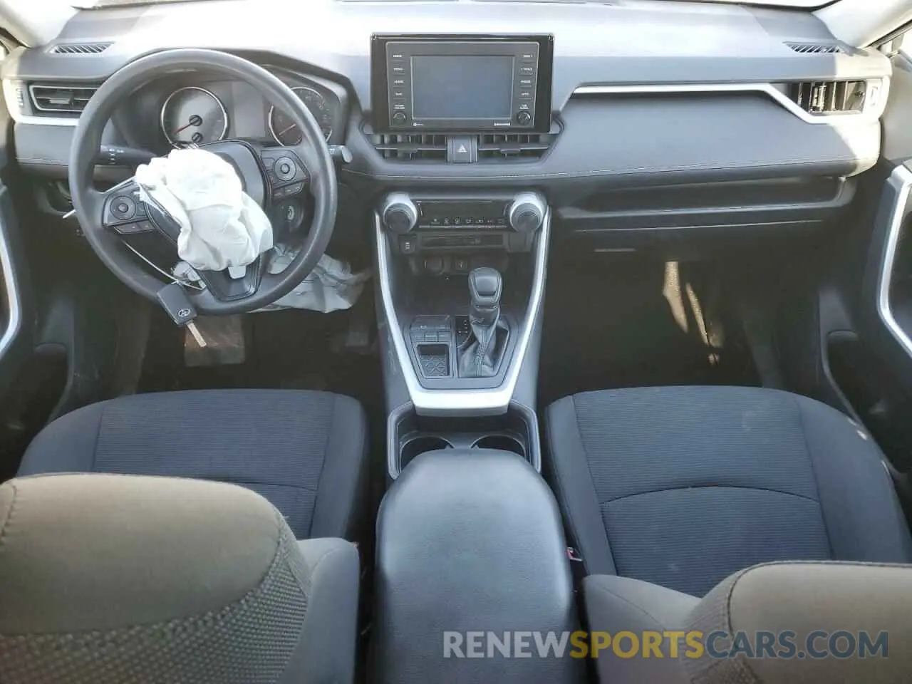 8 fotografías del automóvil dañado 2T3H1RFV1LC053542 TOYOTA RAV4 2020