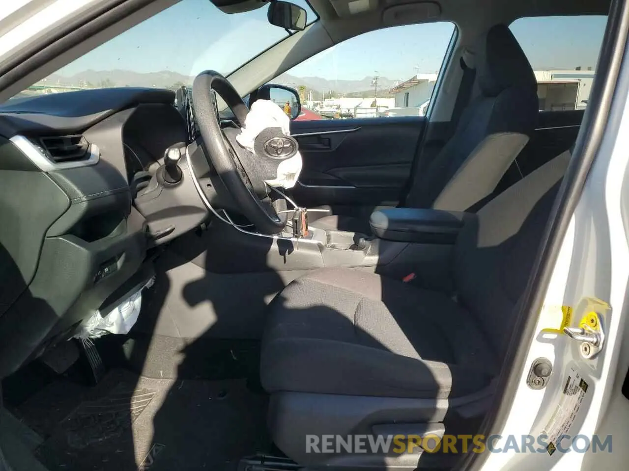 7 fotografías del automóvil dañado 2T3H1RFV2LC065666 TOYOTA RAV4 2020