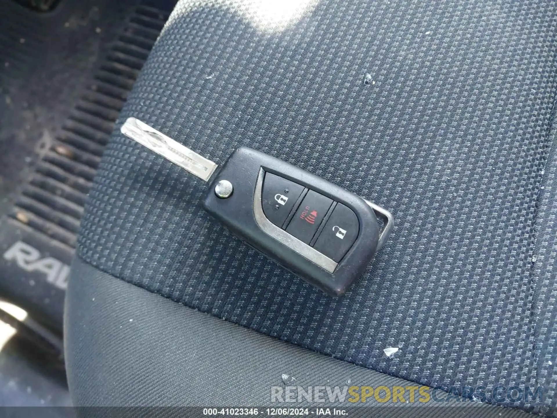 11 fotografías del automóvil dañado 2T3H1RFV2LC072617 TOYOTA RAV4 2020