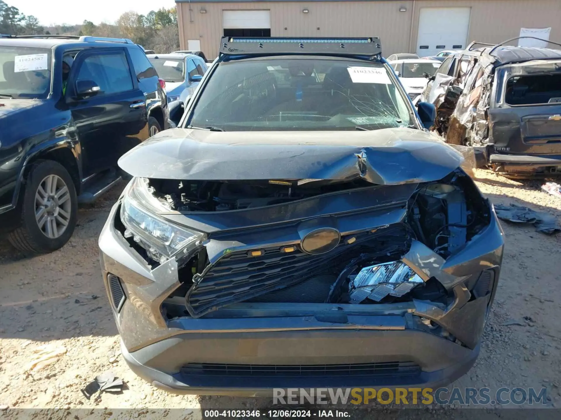 12 fotografías del automóvil dañado 2T3H1RFV2LC072617 TOYOTA RAV4 2020