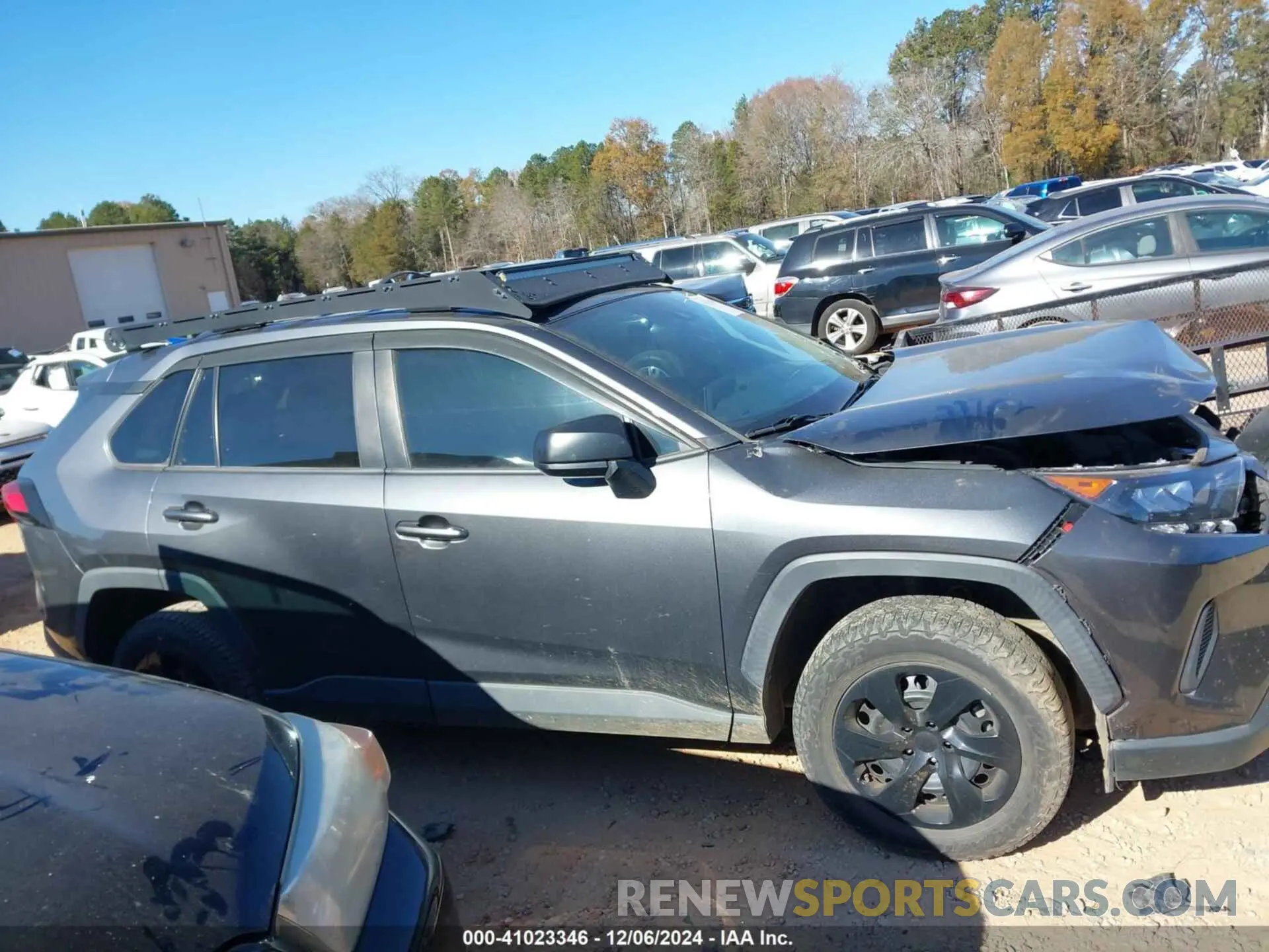 13 fotografías del automóvil dañado 2T3H1RFV2LC072617 TOYOTA RAV4 2020