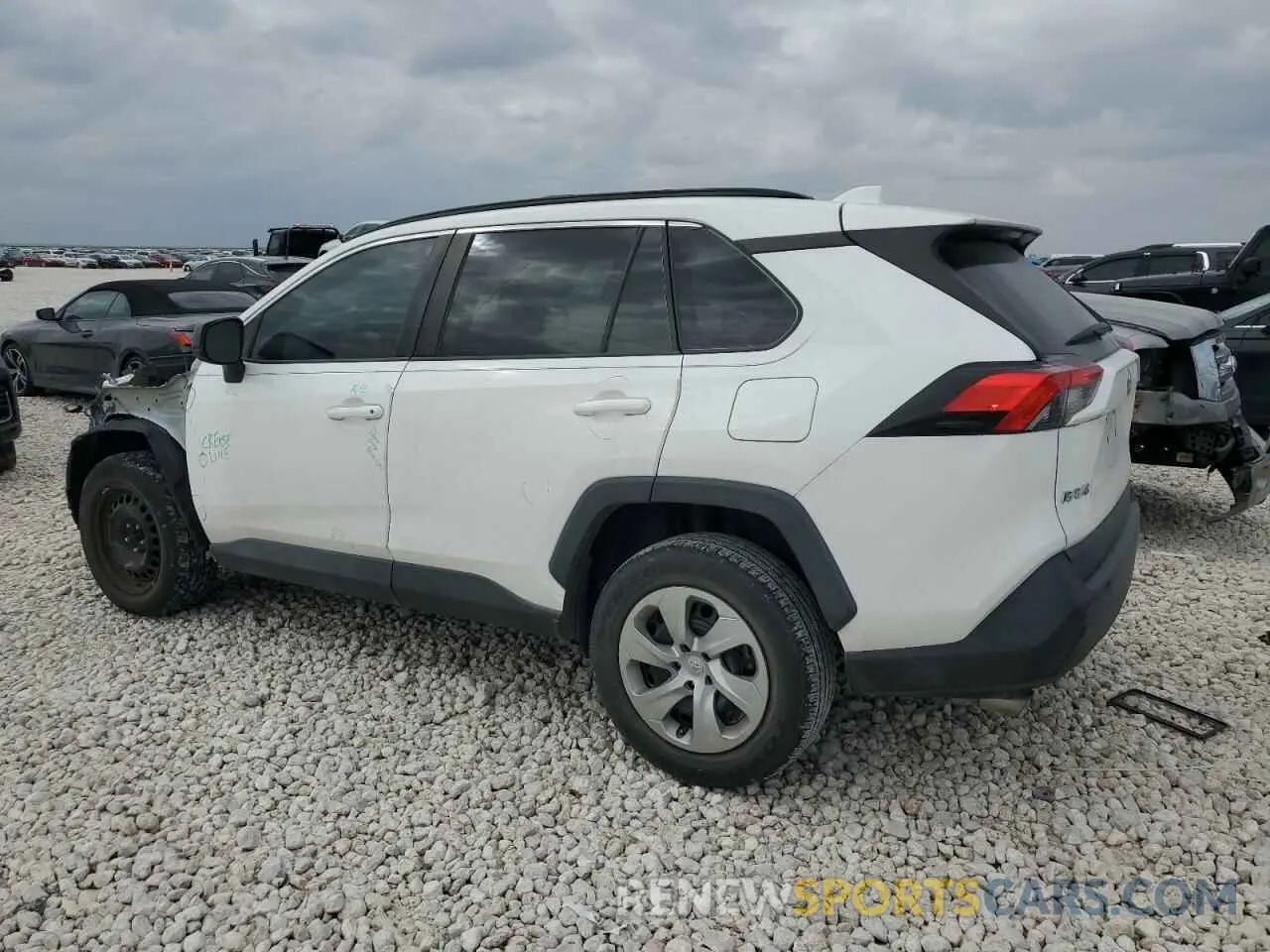 2 fotografías del automóvil dañado 2T3H1RFV2LW072597 TOYOTA RAV4 2020