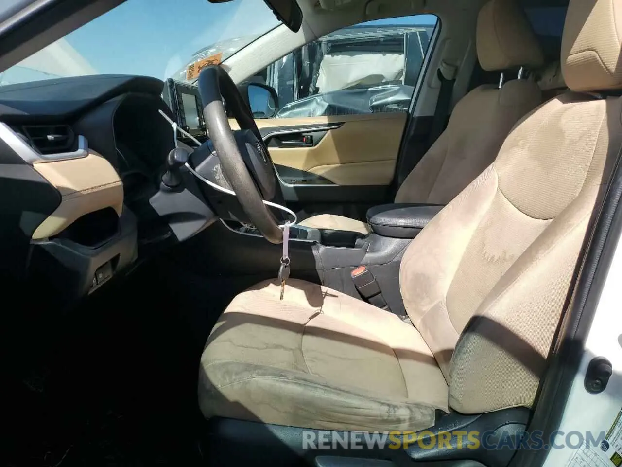7 fotografías del automóvil dañado 2T3H1RFV3LC035446 TOYOTA RAV4 2020