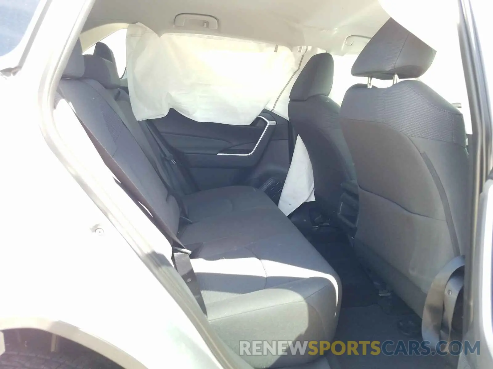 6 fotografías del automóvil dañado 2T3H1RFV3LC076711 TOYOTA RAV4 2020