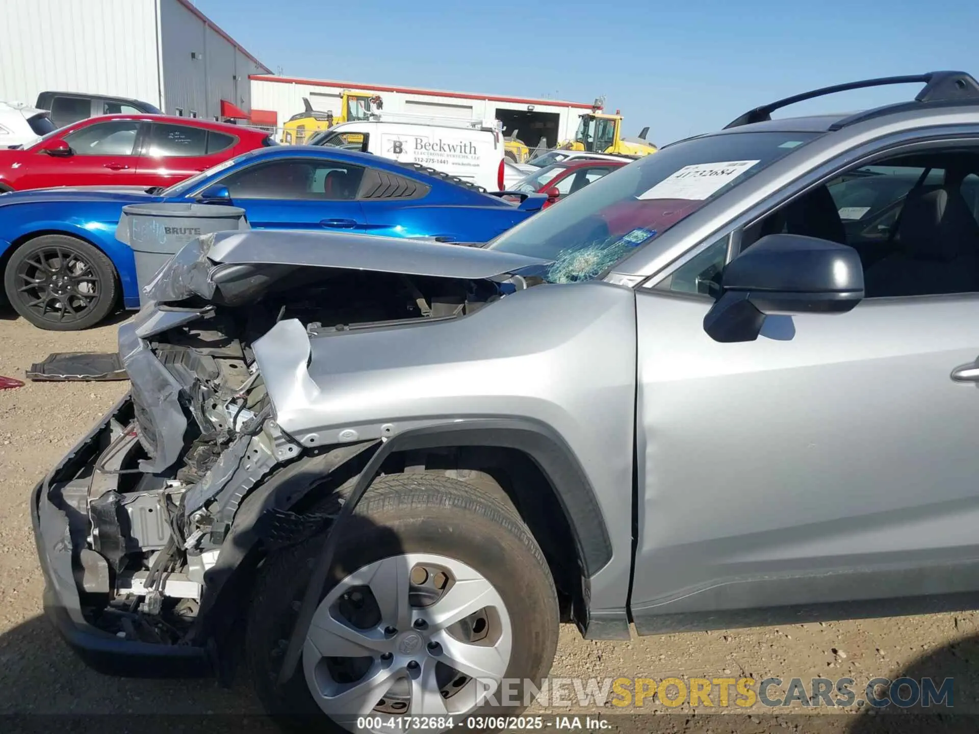 18 fotografías del automóvil dañado 2T3H1RFV3LW088078 TOYOTA RAV4 2020