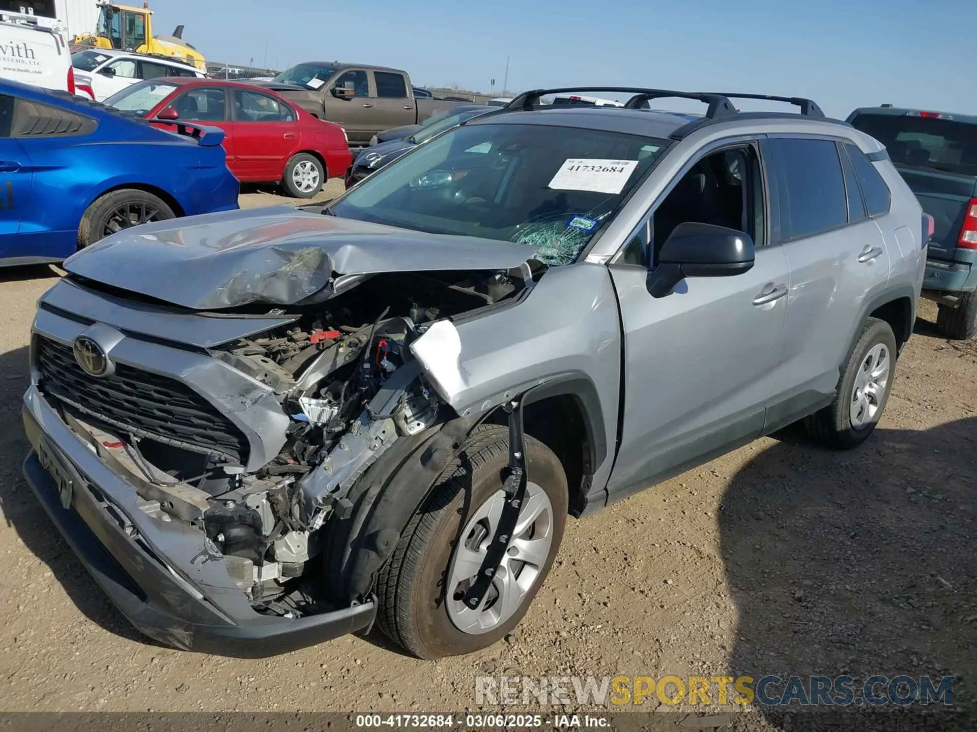 2 fotografías del automóvil dañado 2T3H1RFV3LW088078 TOYOTA RAV4 2020