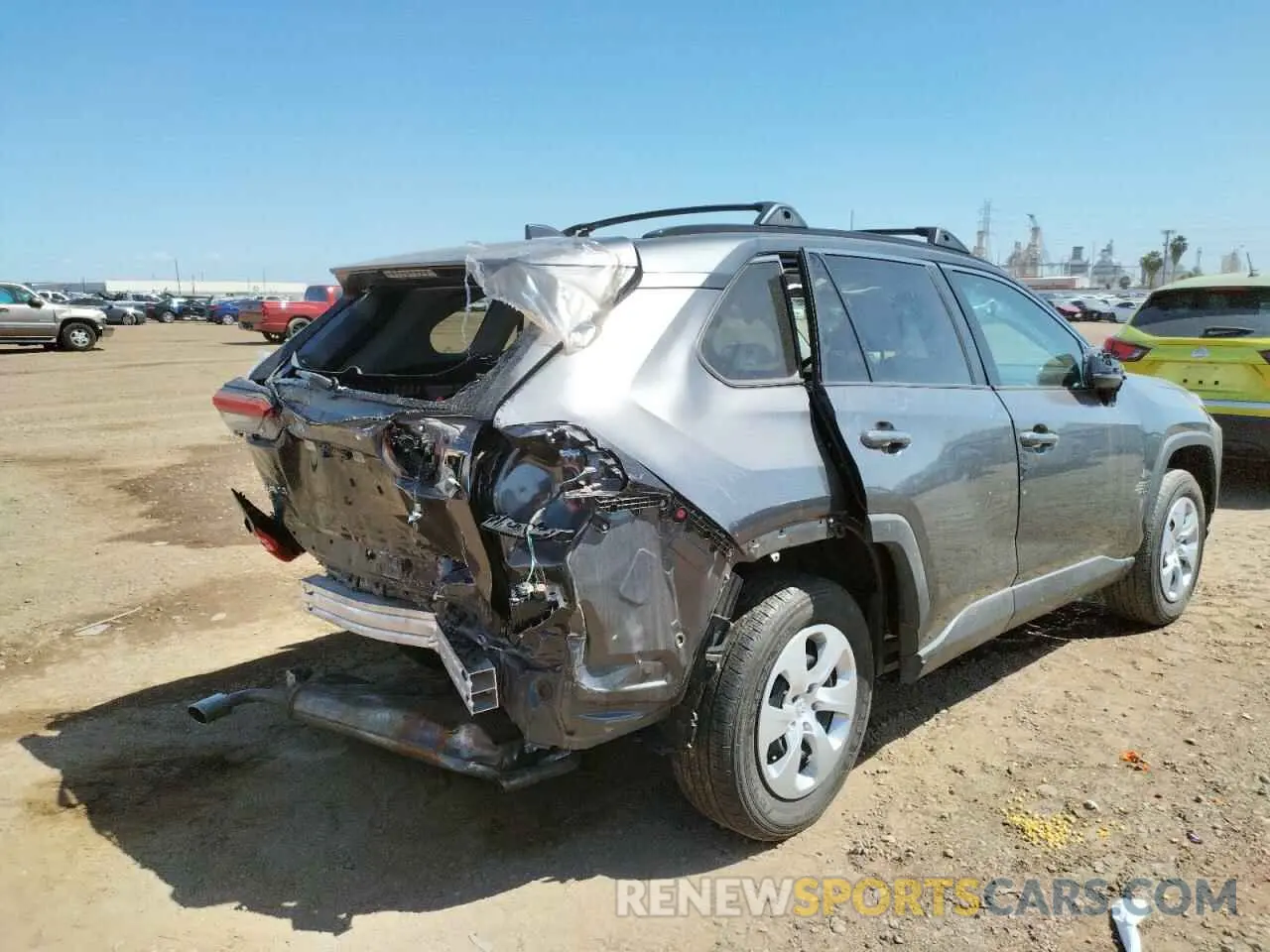 4 fotografías del automóvil dañado 2T3H1RFV4LC047038 TOYOTA RAV4 2020
