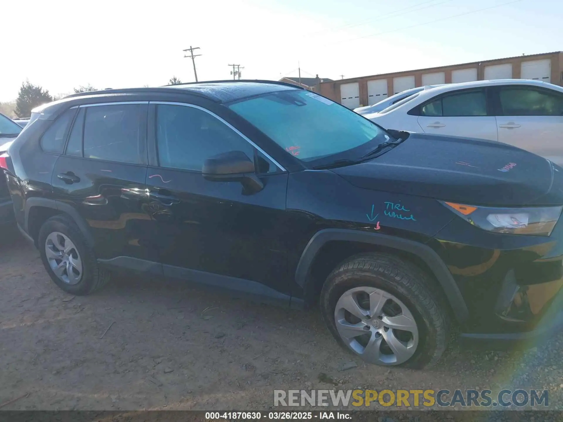13 fotografías del automóvil dañado 2T3H1RFV4LC067872 TOYOTA RAV4 2020