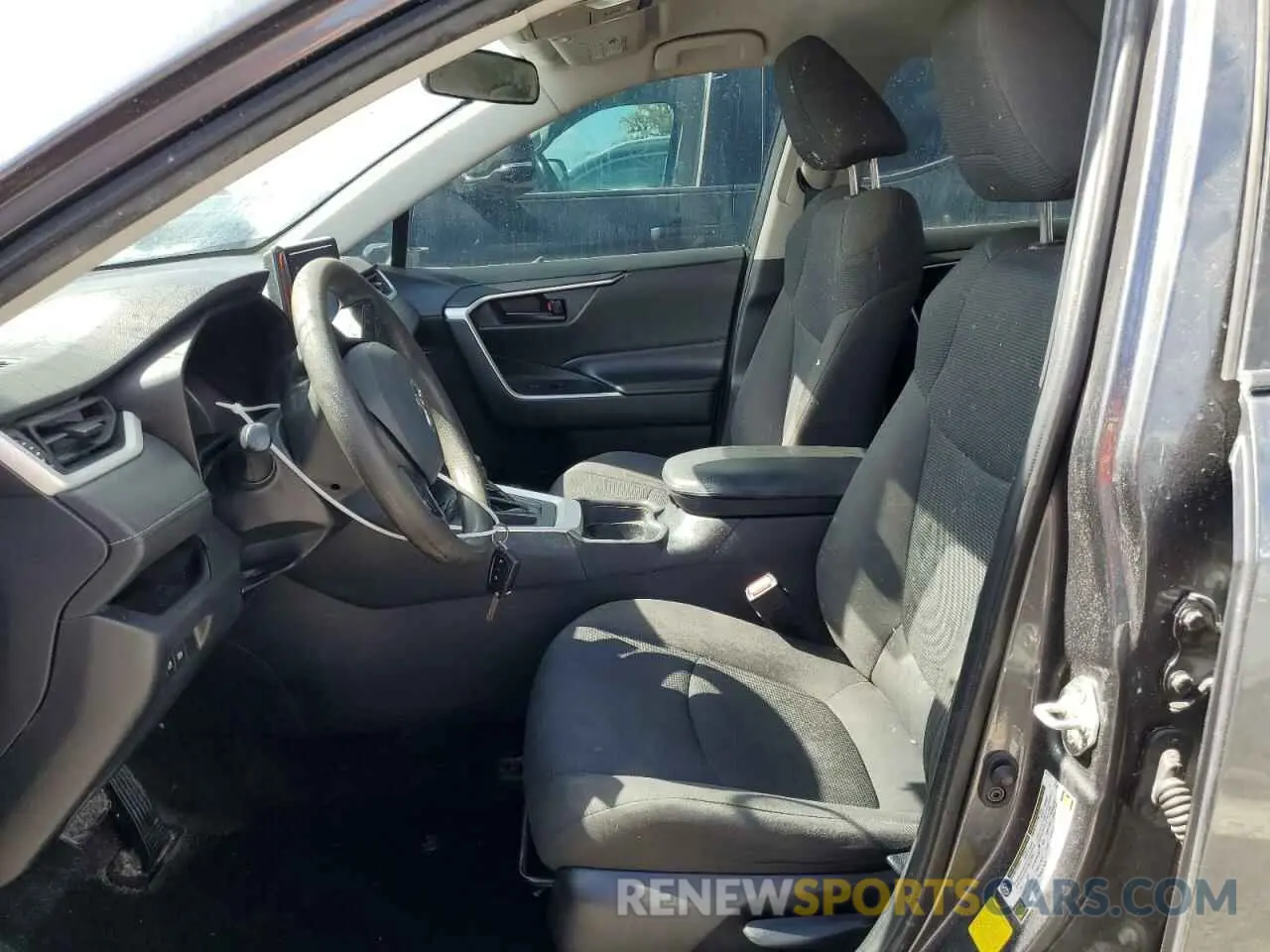 7 fotografías del automóvil dañado 2T3H1RFV4LC078130 TOYOTA RAV4 2020