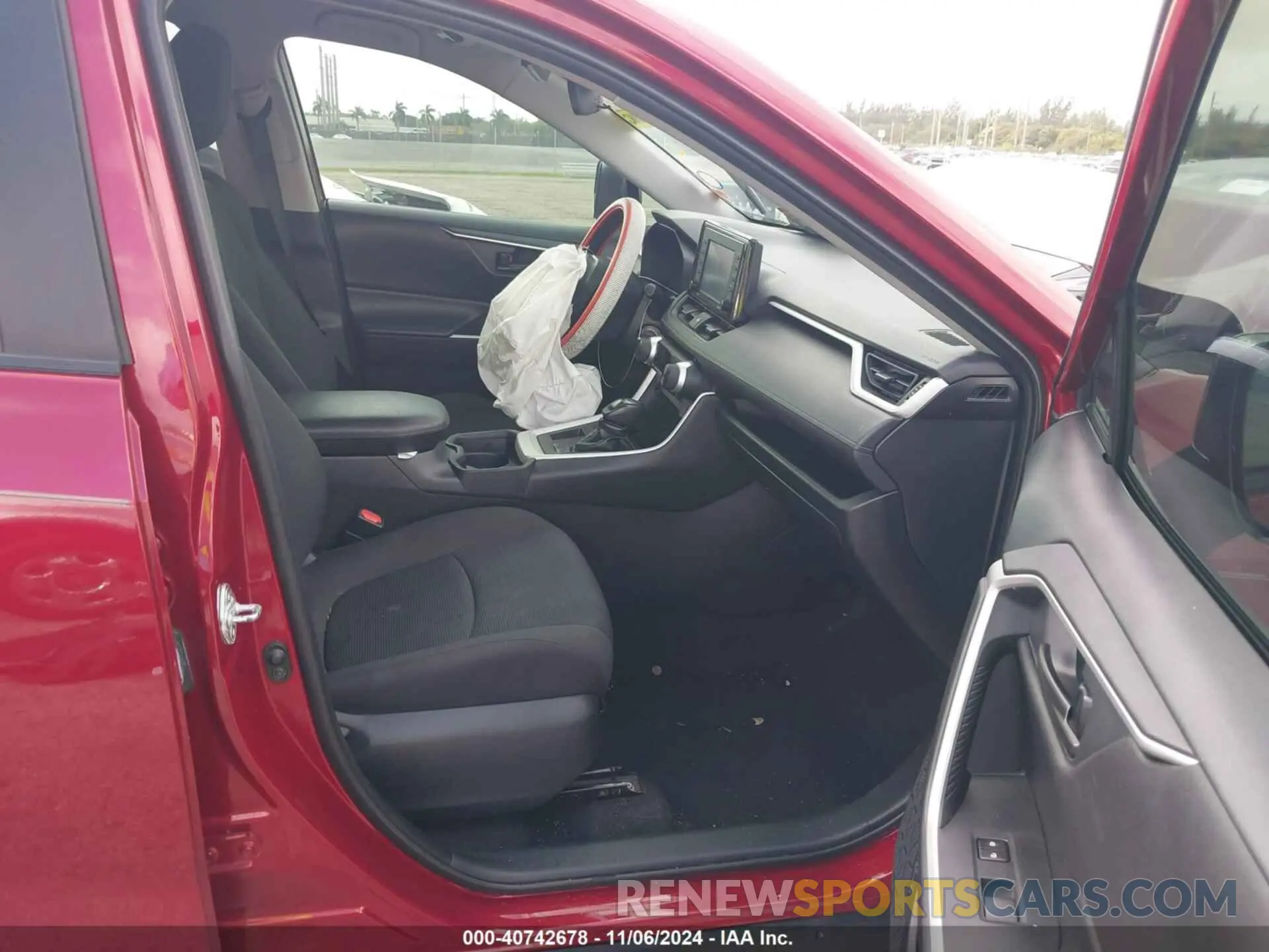 5 fotografías del automóvil dañado 2T3H1RFV5LC040132 TOYOTA RAV4 2020