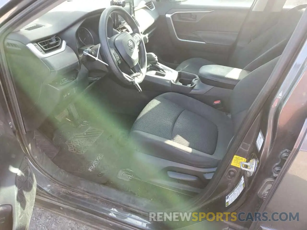 7 fotografías del automóvil dañado 2T3H1RFV5LC069114 TOYOTA RAV4 2020