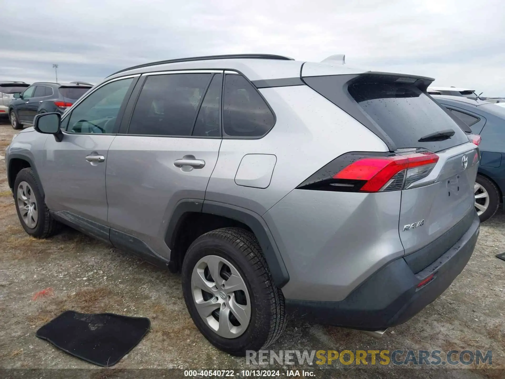 3 fotografías del automóvil dañado 2T3H1RFV6LC065718 TOYOTA RAV4 2020