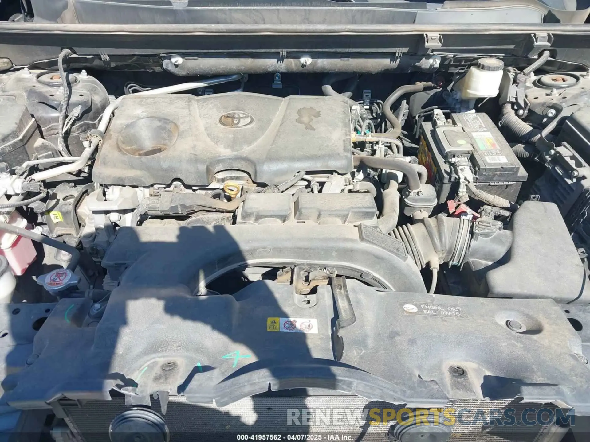 10 fotografías del automóvil dañado 2T3H1RFV6LW087846 TOYOTA RAV4 2020