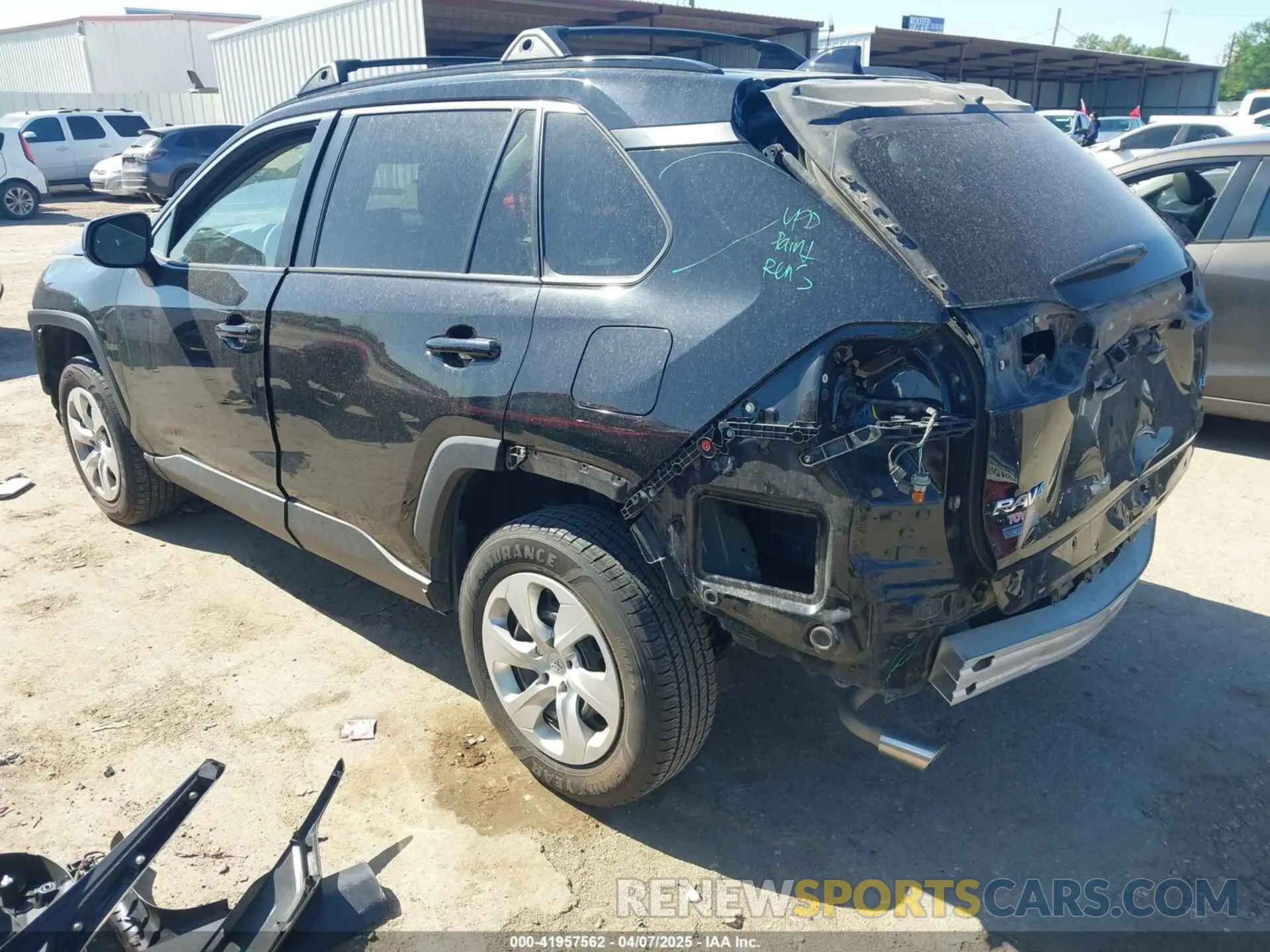 3 fotografías del automóvil dañado 2T3H1RFV6LW087846 TOYOTA RAV4 2020
