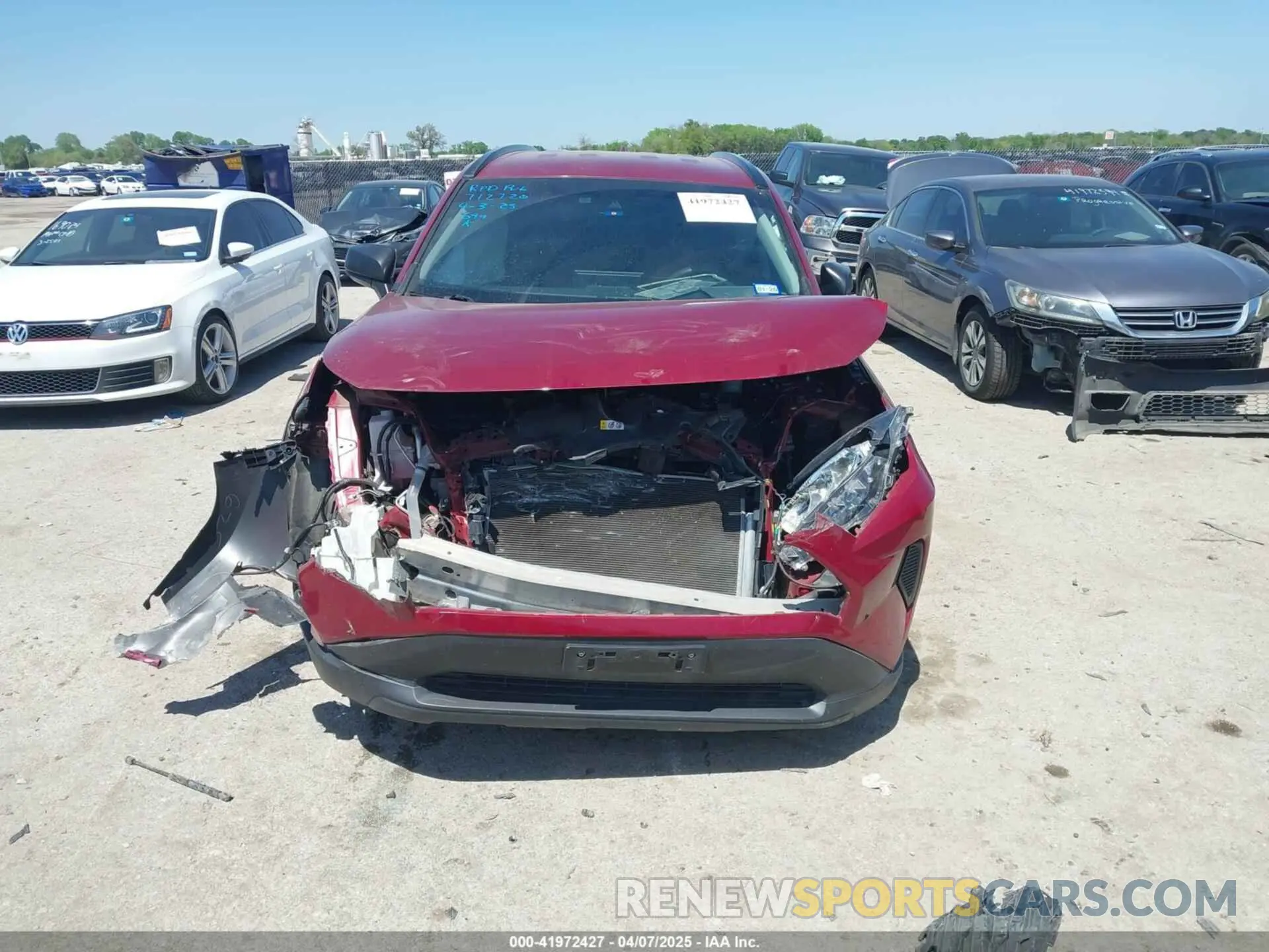 13 fotografías del automóvil dañado 2T3H1RFV6LW088365 TOYOTA RAV4 2020