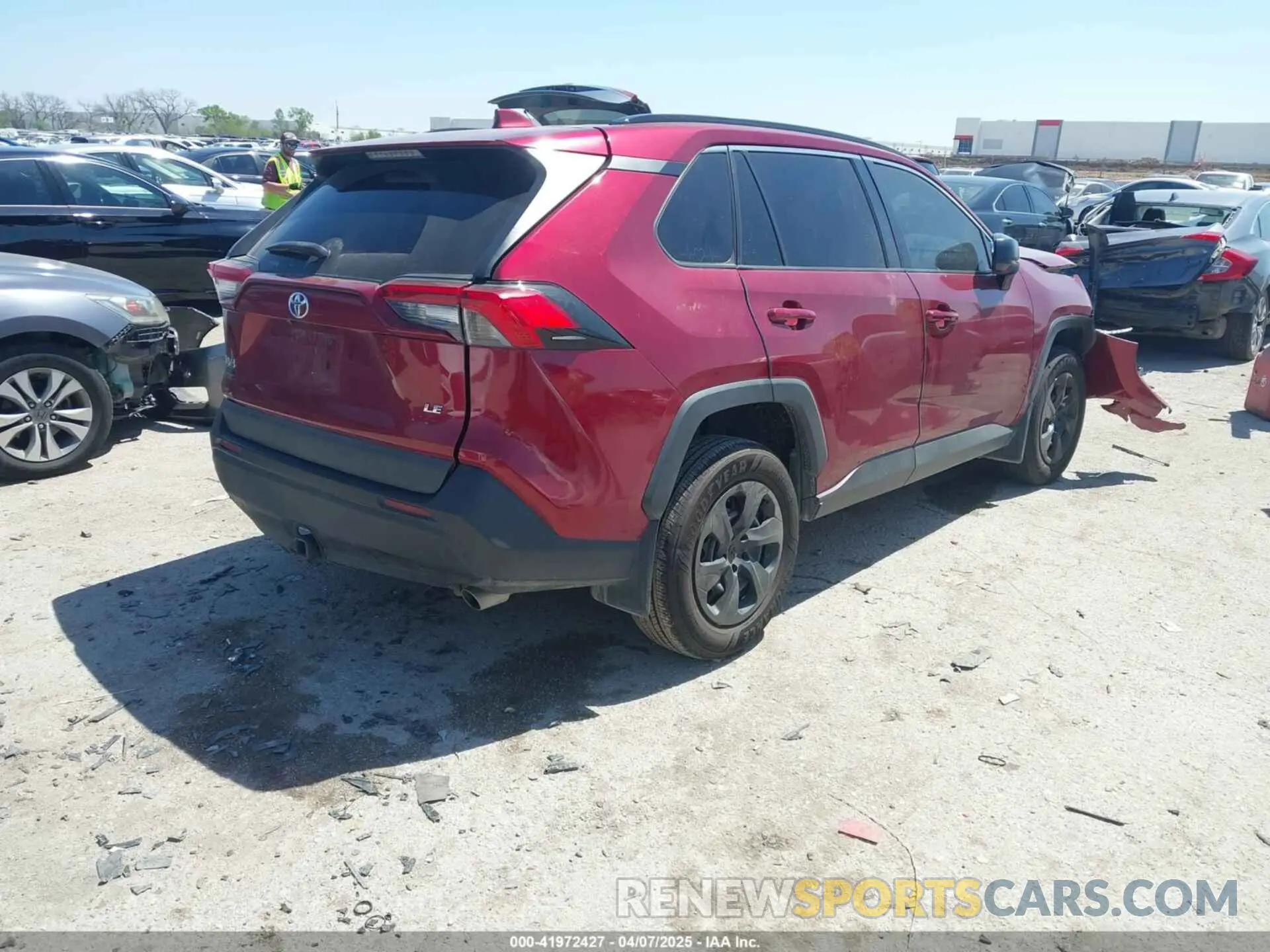 4 fotografías del automóvil dañado 2T3H1RFV6LW088365 TOYOTA RAV4 2020