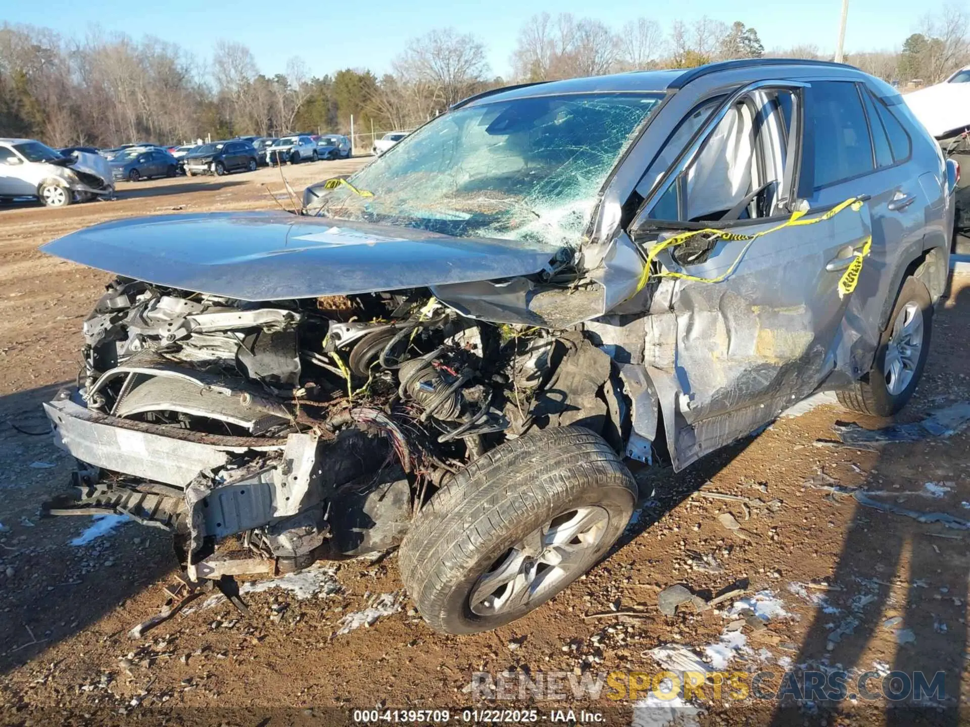2 fotografías del automóvil dañado 2T3H1RFV7LC057384 TOYOTA RAV4 2020