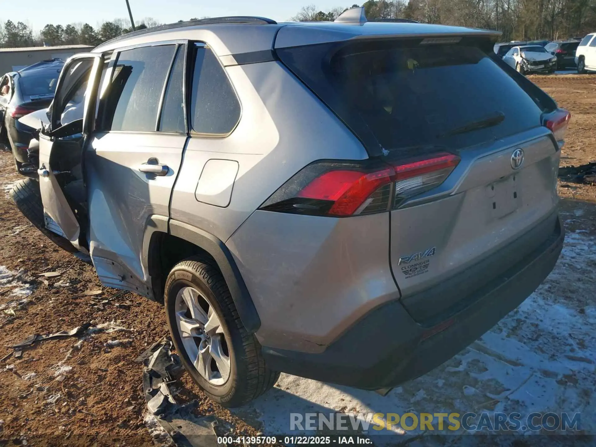 3 fotografías del automóvil dañado 2T3H1RFV7LC057384 TOYOTA RAV4 2020