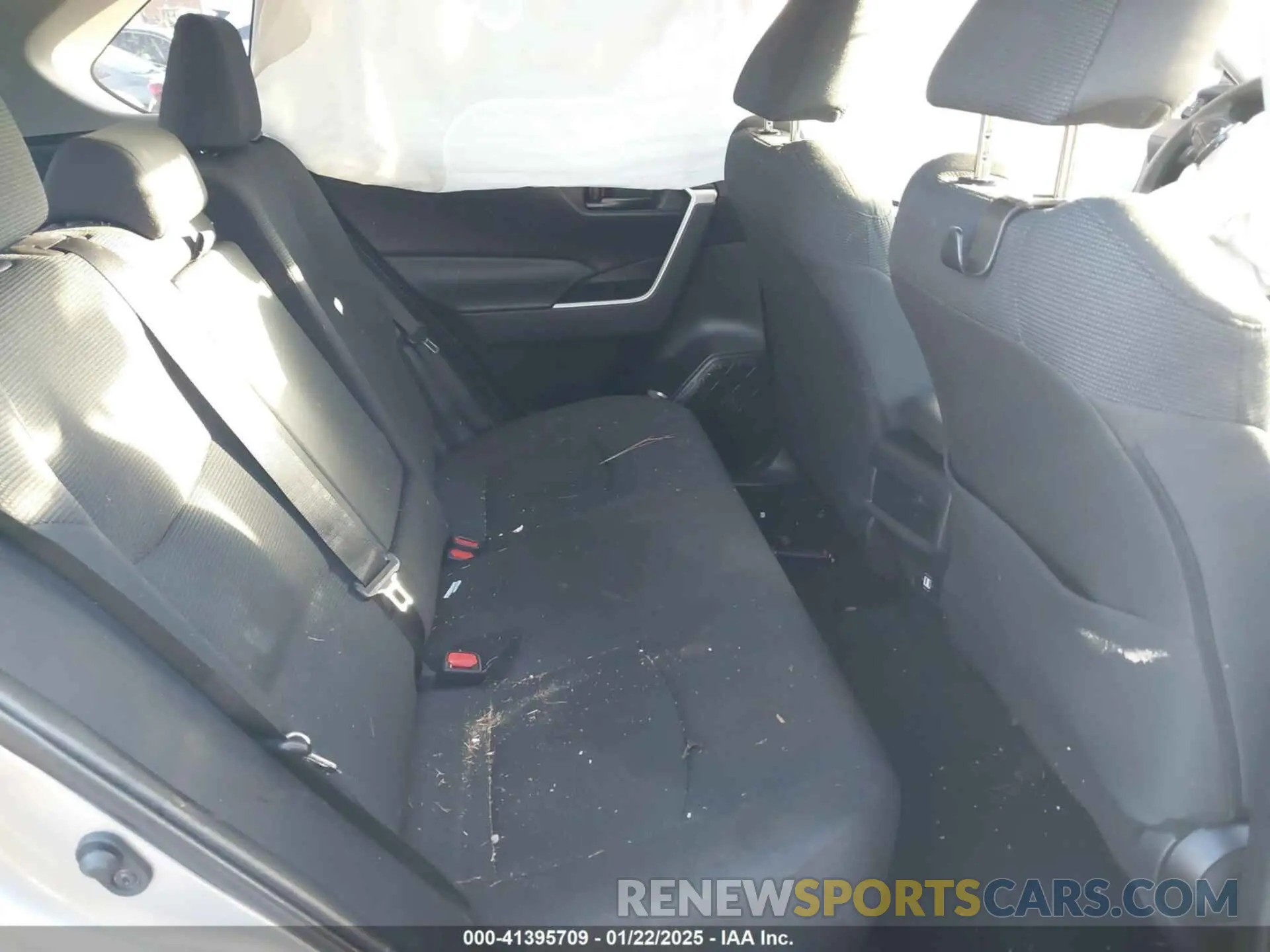 8 fotografías del automóvil dañado 2T3H1RFV7LC057384 TOYOTA RAV4 2020