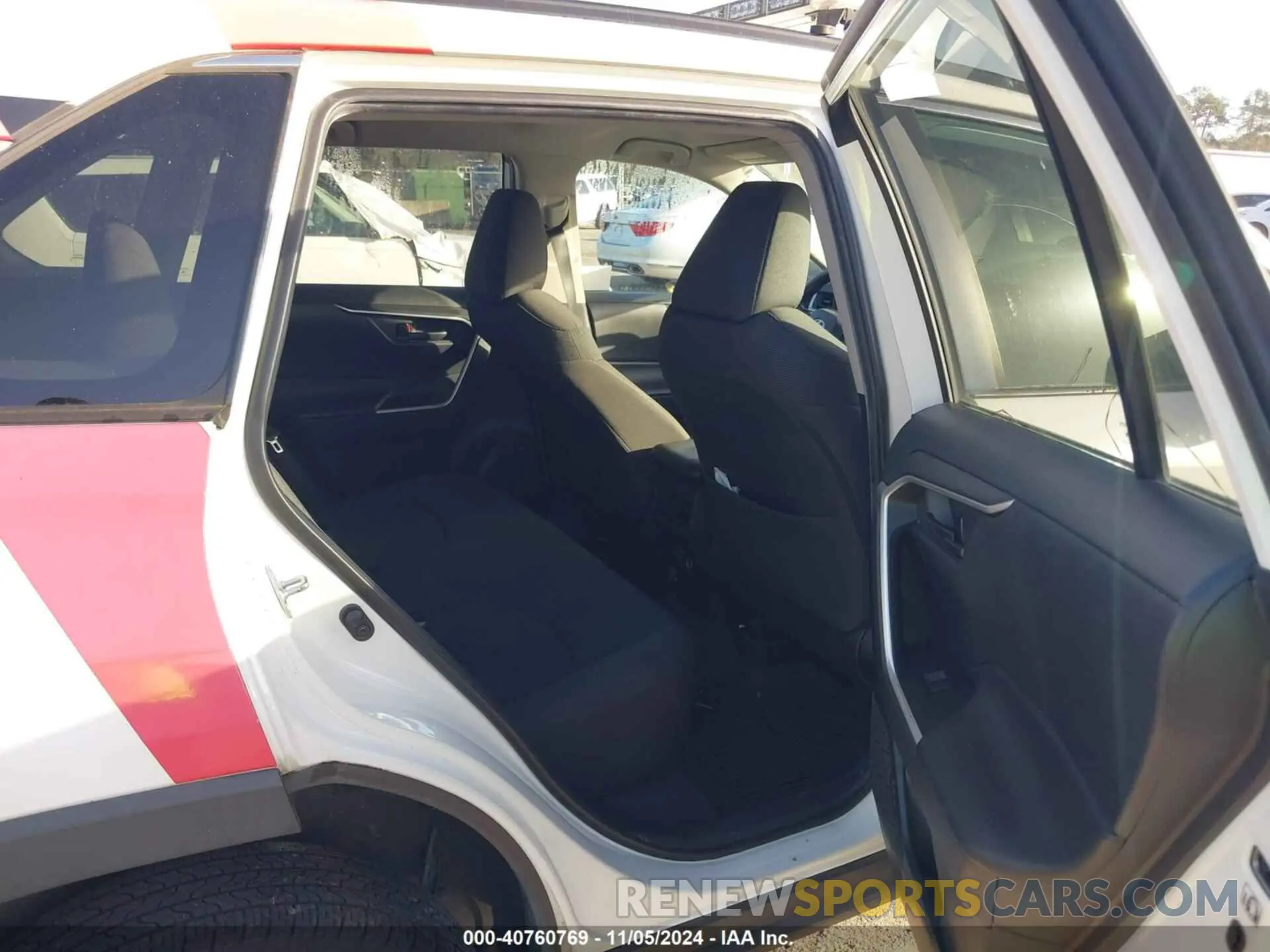 8 fotografías del automóvil dañado 2T3H1RFV7LC065436 TOYOTA RAV4 2020
