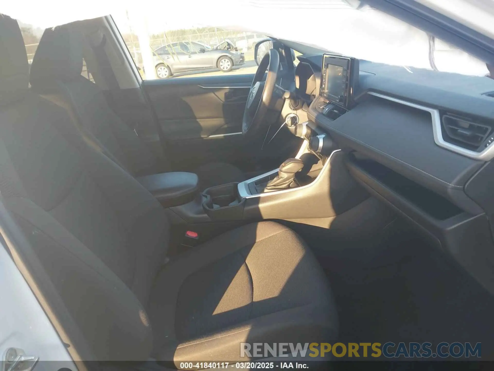 5 fotografías del automóvil dañado 2T3H1RFV7LW098709 TOYOTA RAV4 2020