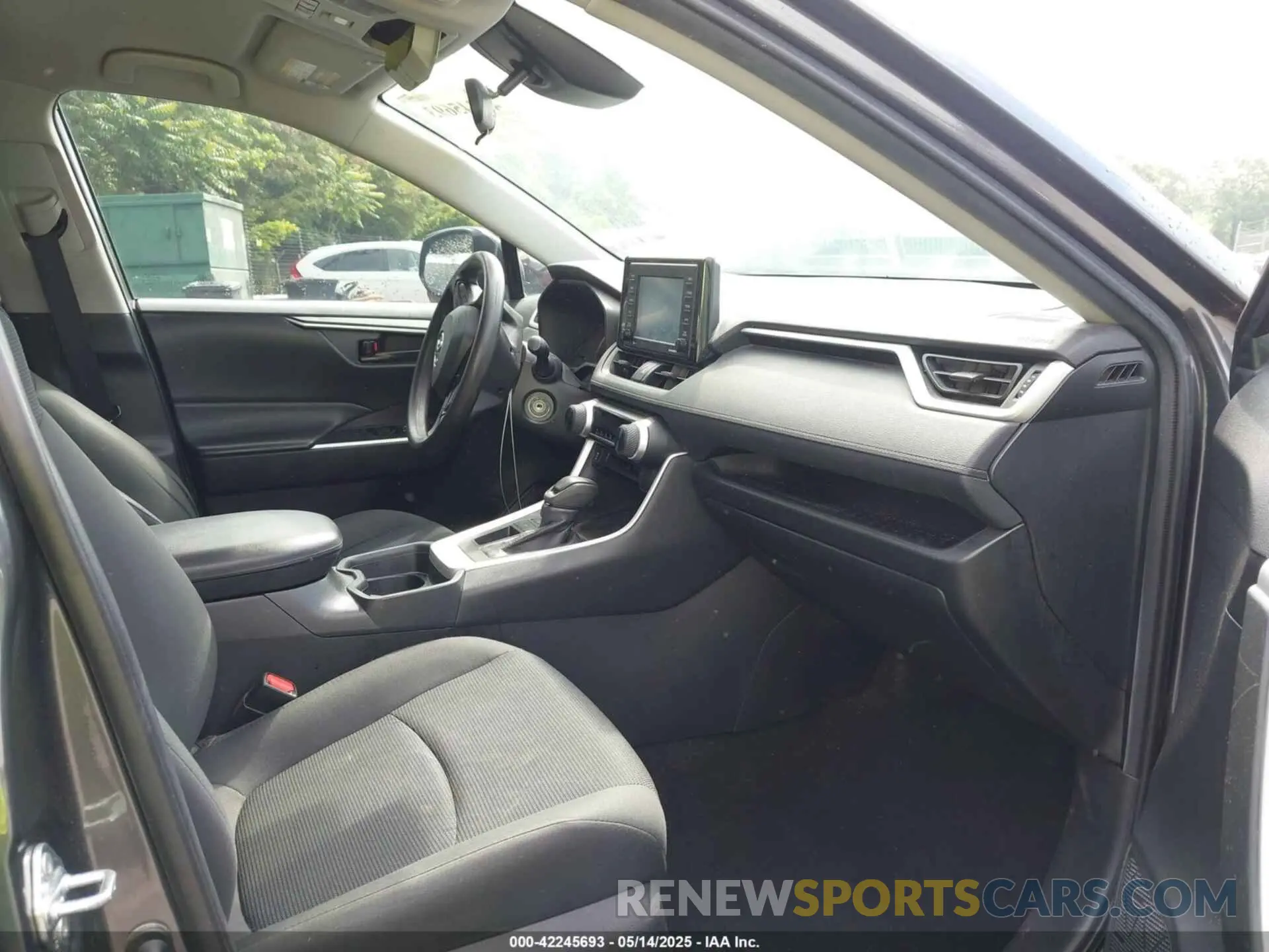 5 fotografías del automóvil dañado 2T3H1RFV8LC055627 TOYOTA RAV4 2020
