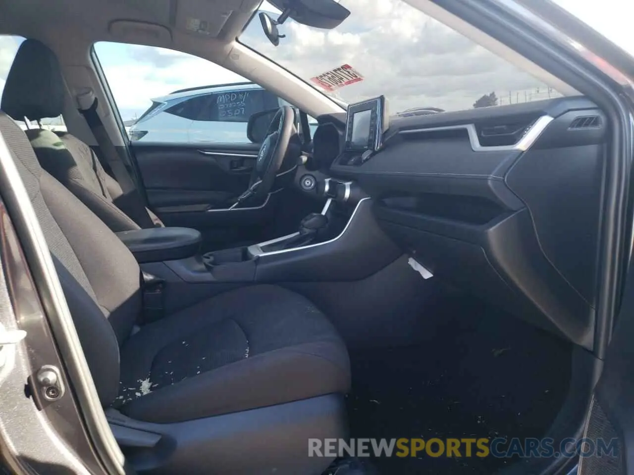 5 fotografías del automóvil dañado 2T3H1RFV8LC072413 TOYOTA RAV4 2020