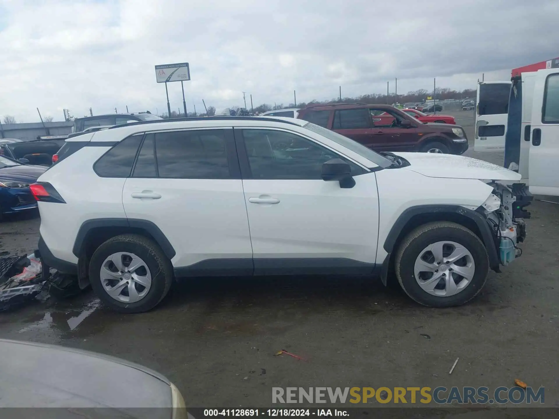 14 fotografías del automóvil dañado 2T3H1RFV9LC039128 TOYOTA RAV4 2020