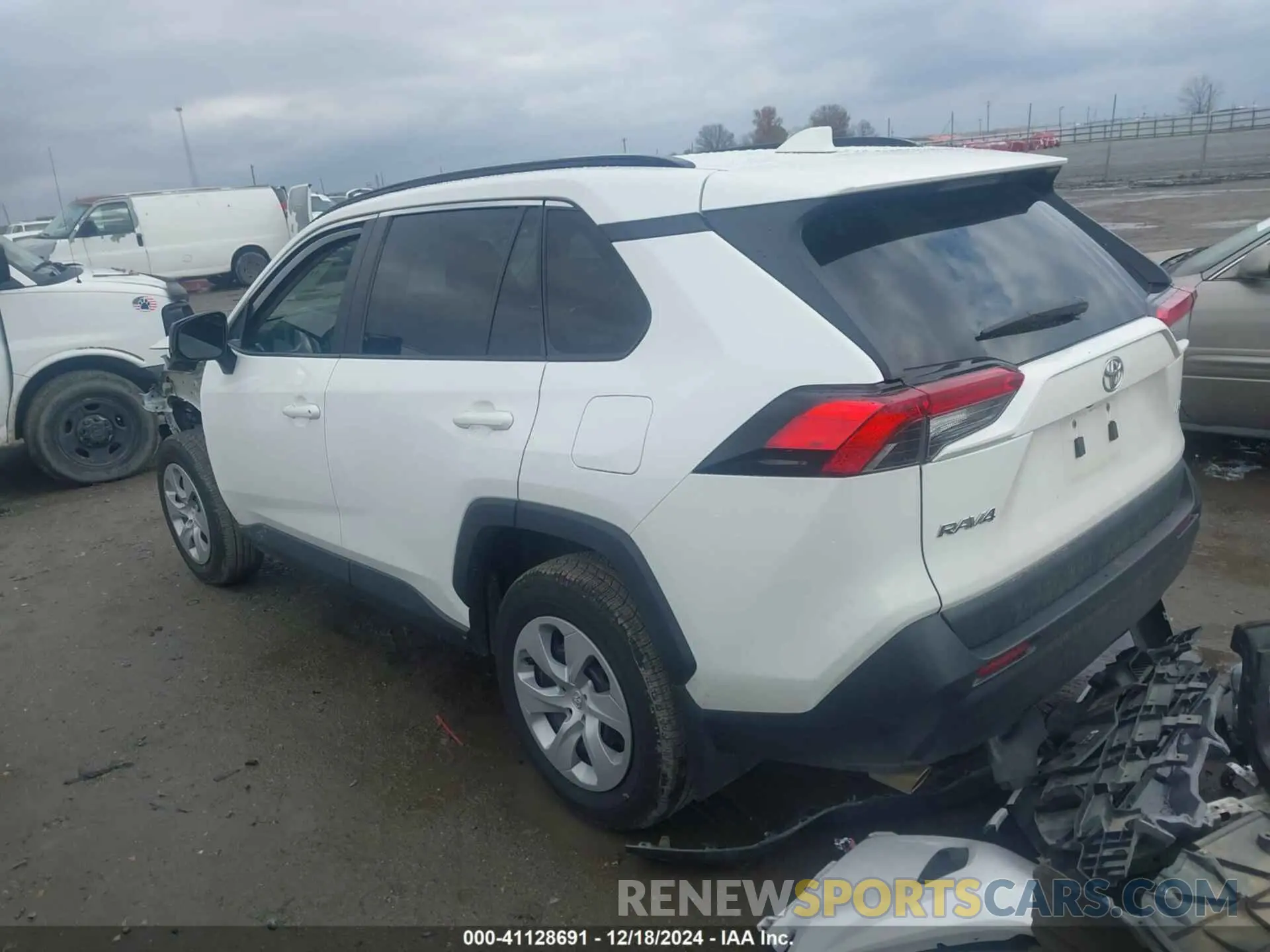 3 fotografías del automóvil dañado 2T3H1RFV9LC039128 TOYOTA RAV4 2020
