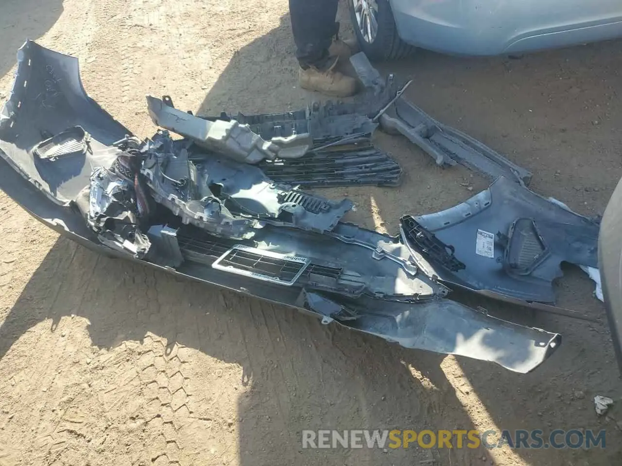13 fotografías del automóvil dañado 2T3H1RFV9LC061212 TOYOTA RAV4 2020