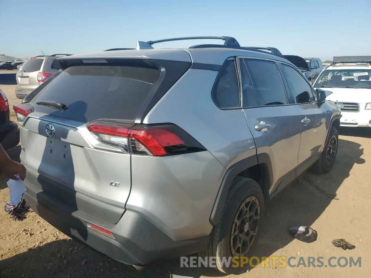 3 fotografías del automóvil dañado 2T3H1RFV9LC061212 TOYOTA RAV4 2020