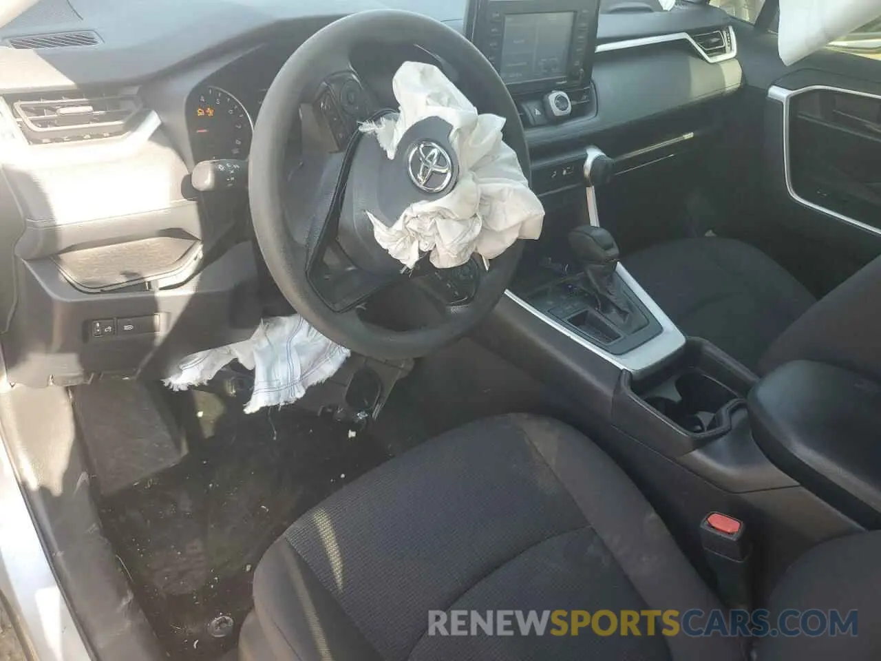 8 fotografías del automóvil dañado 2T3H1RFV9LC061212 TOYOTA RAV4 2020