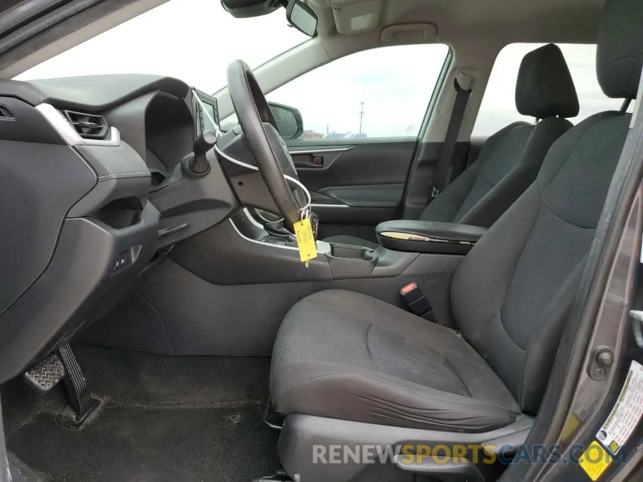7 fotografías del automóvil dañado 2T3H1RFV9LC062117 TOYOTA RAV4 2020