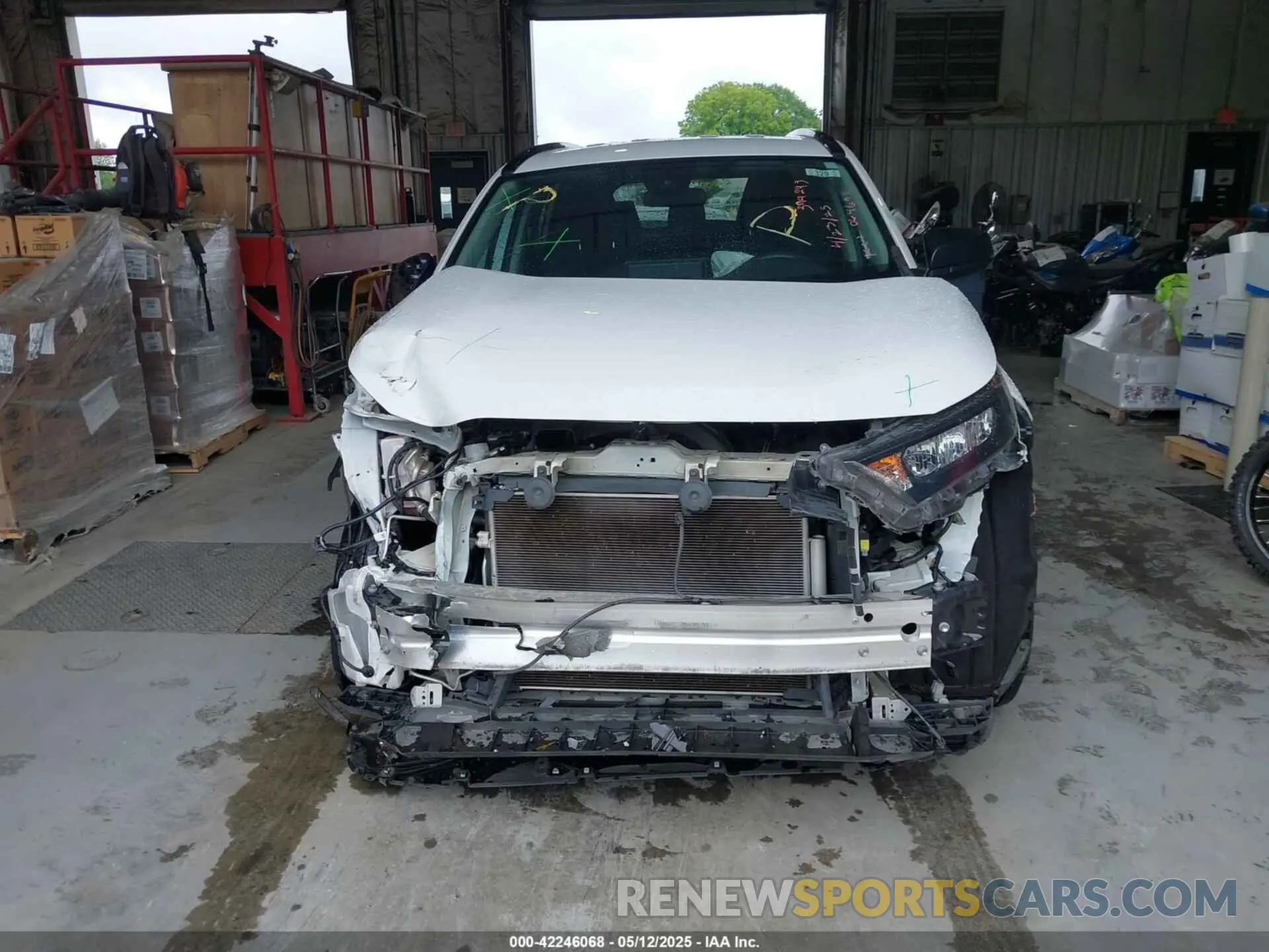 12 fotografías del automóvil dañado 2T3H1RFV9LC064692 TOYOTA RAV4 2020