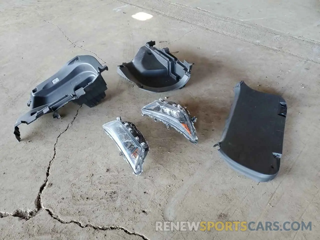 12 fotografías del automóvil dañado 2T3H1RFV9LW096010 TOYOTA RAV4 2020