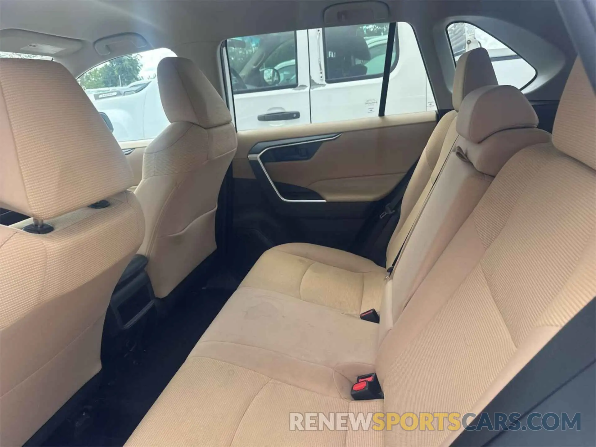 2 fotografías del automóvil dañado 2T3H1RFV9LW096914 TOYOTA RAV4 2020
