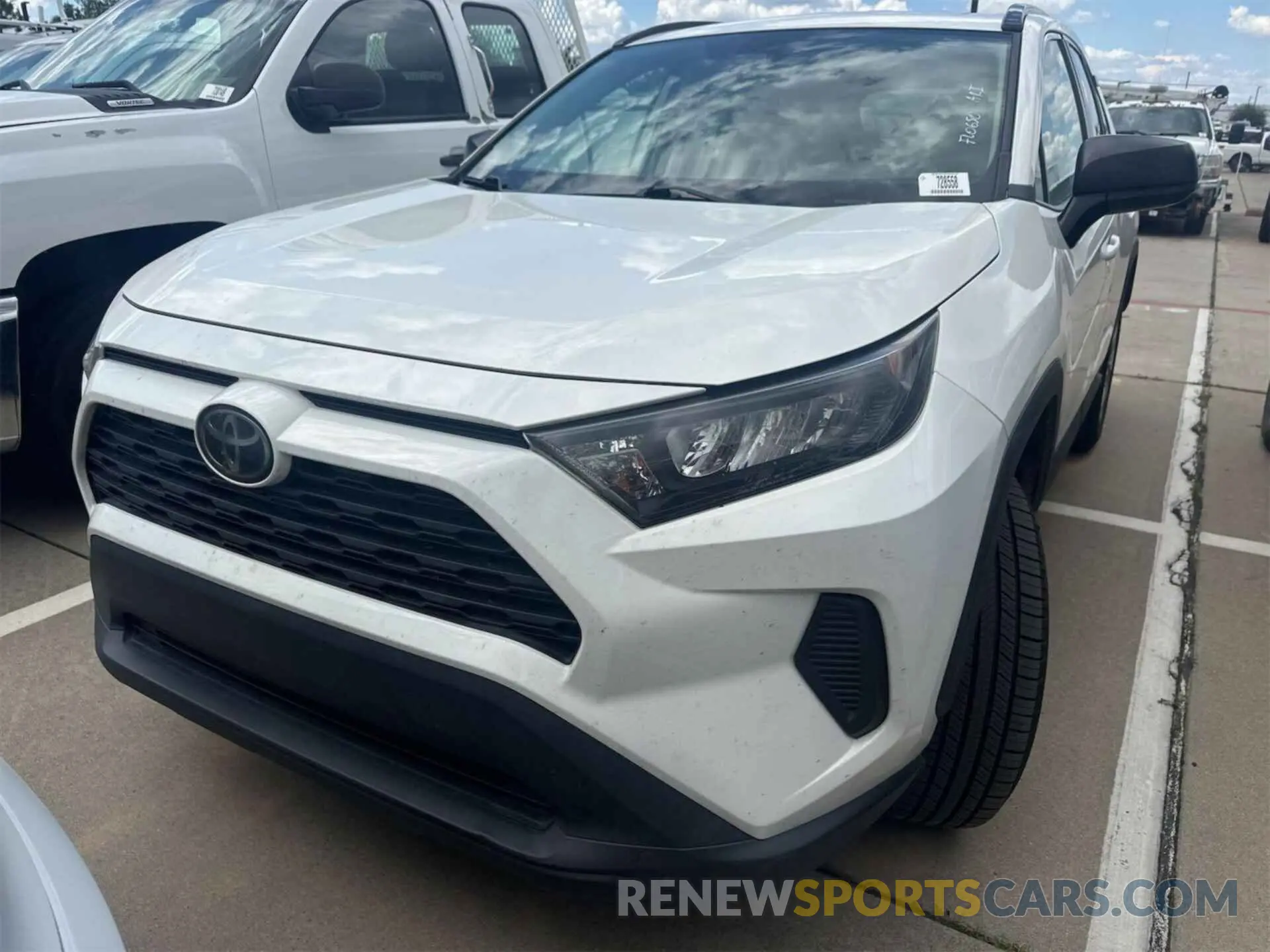 4 fotografías del automóvil dañado 2T3H1RFV9LW096914 TOYOTA RAV4 2020