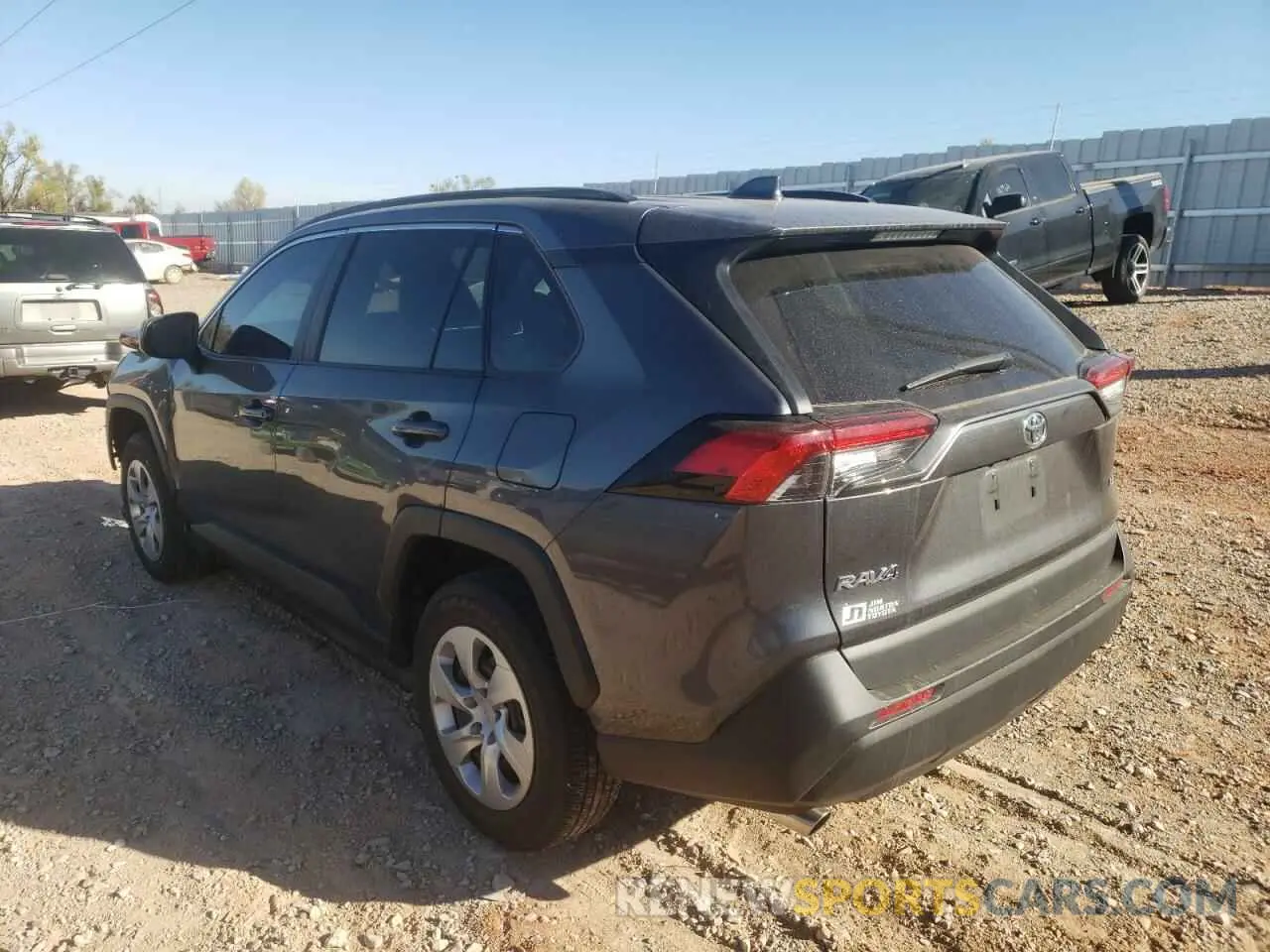 3 fotografías del automóvil dañado 2T3H1RFVXLC035976 TOYOTA RAV4 2020