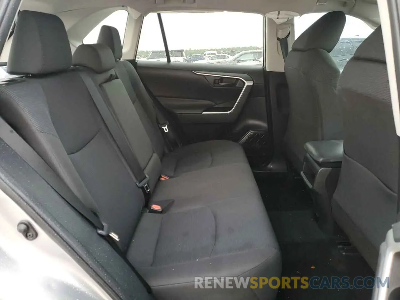 11 fotografías del automóvil dañado 2T3H1RFVXLC046671 TOYOTA RAV4 2020