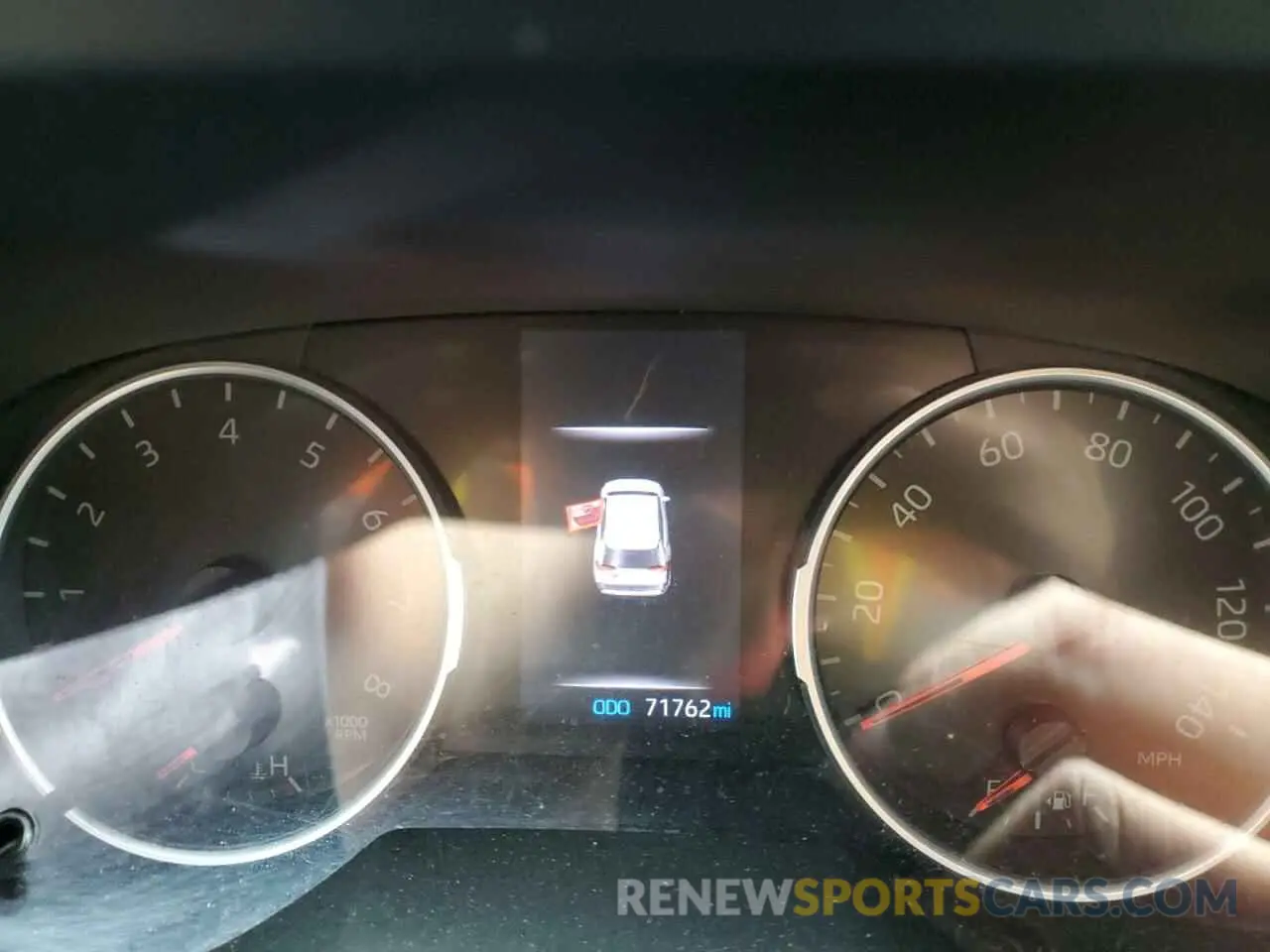 9 fotografías del automóvil dañado 2T3H1RFVXLW077949 TOYOTA RAV4 2020
