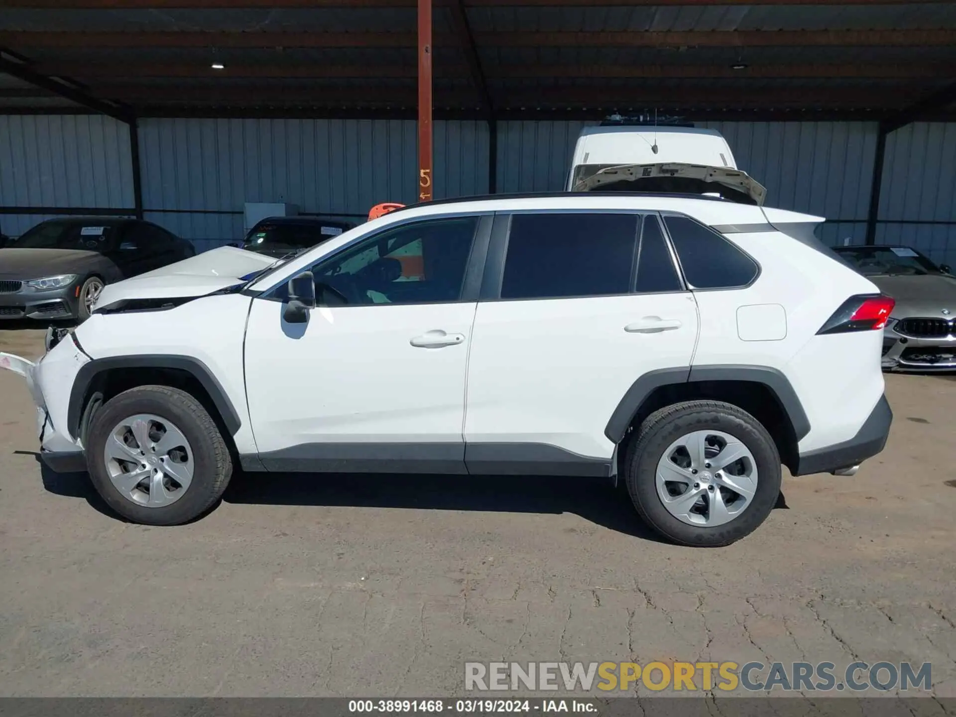 14 fotografías del automóvil dañado 2T3H1RFVXLW079653 TOYOTA RAV4 2020