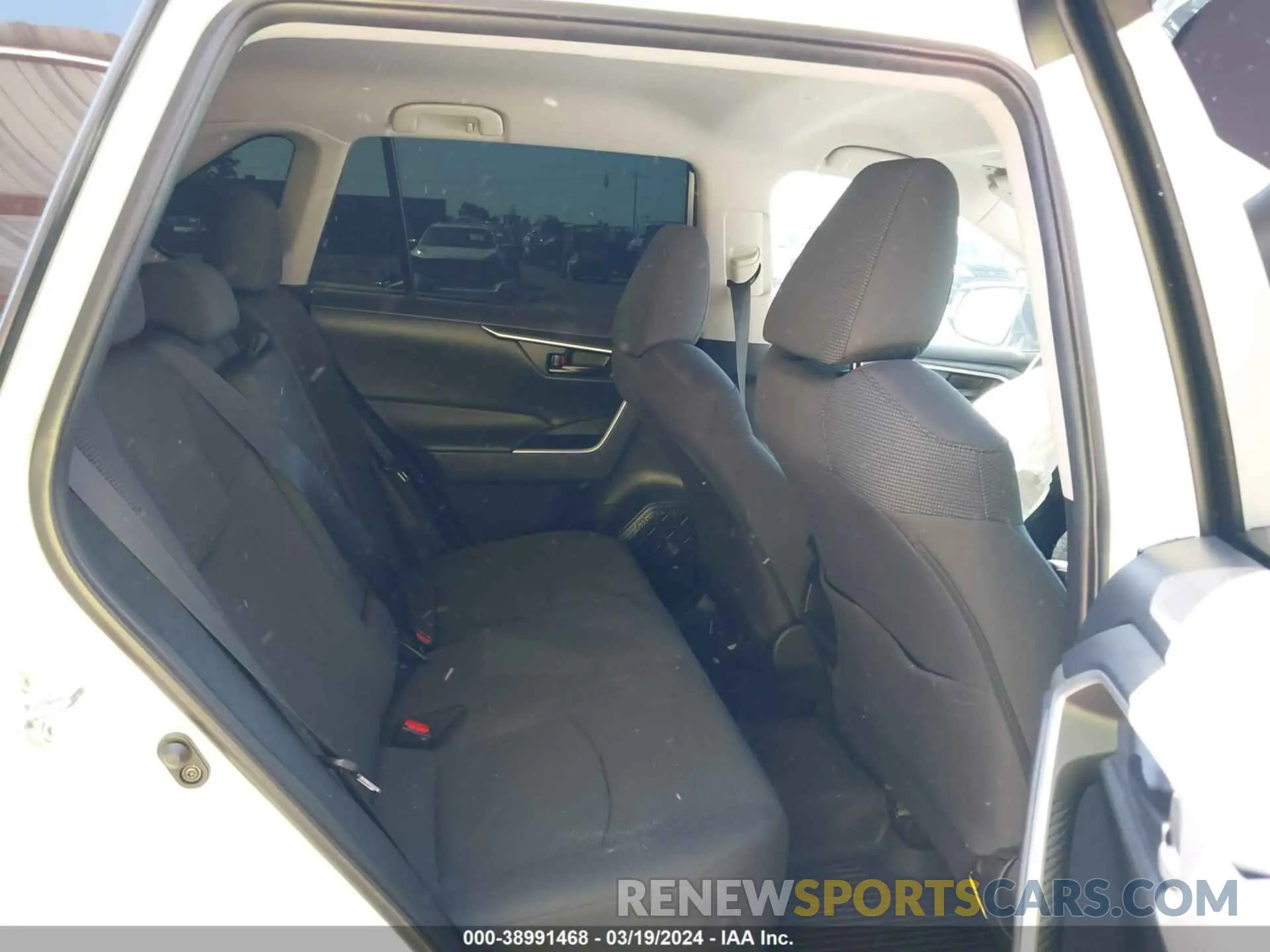 8 fotografías del automóvil dañado 2T3H1RFVXLW079653 TOYOTA RAV4 2020